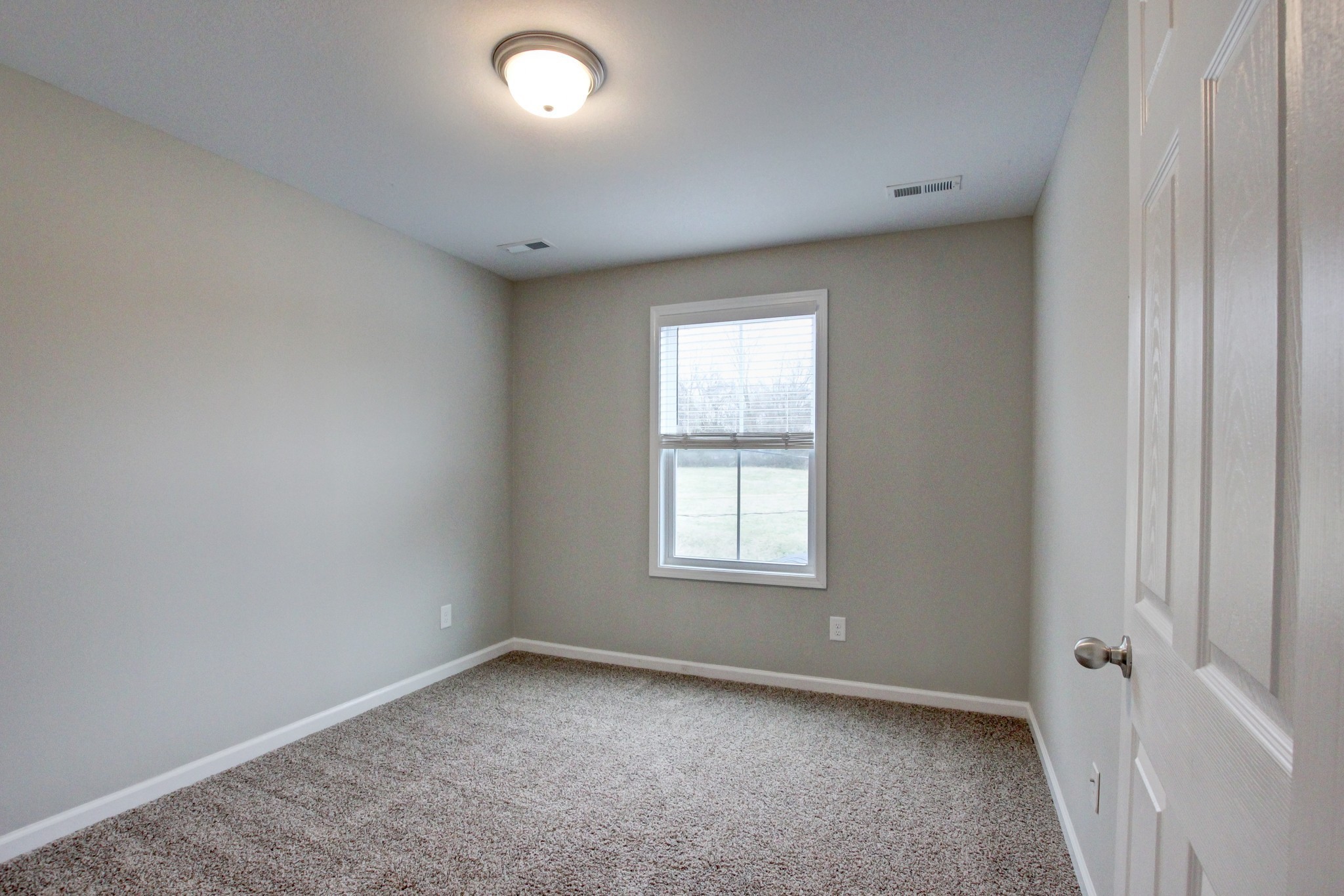 699 Ford St Property Photo 21