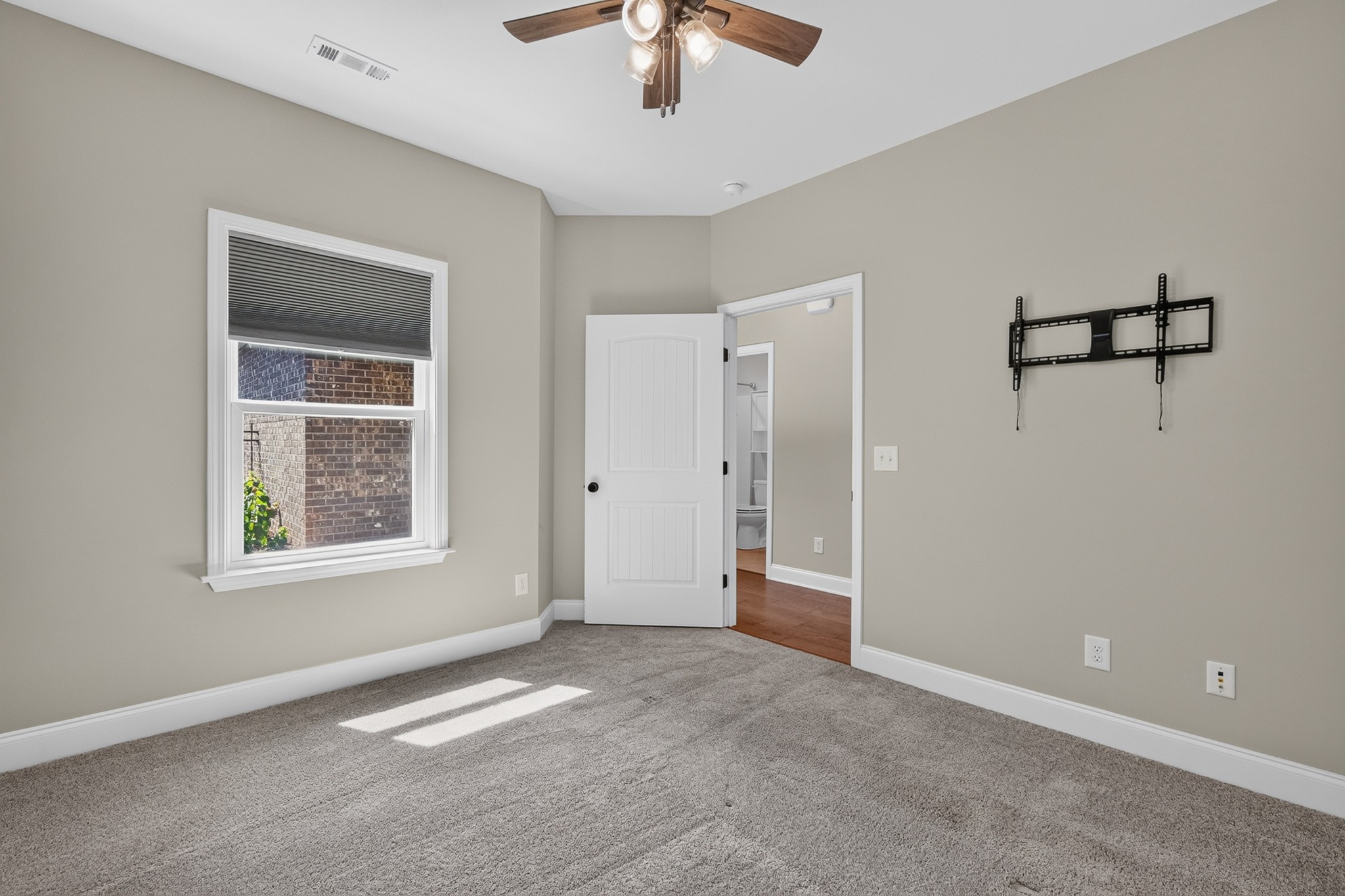 404 Alter Ter Property Photo 24