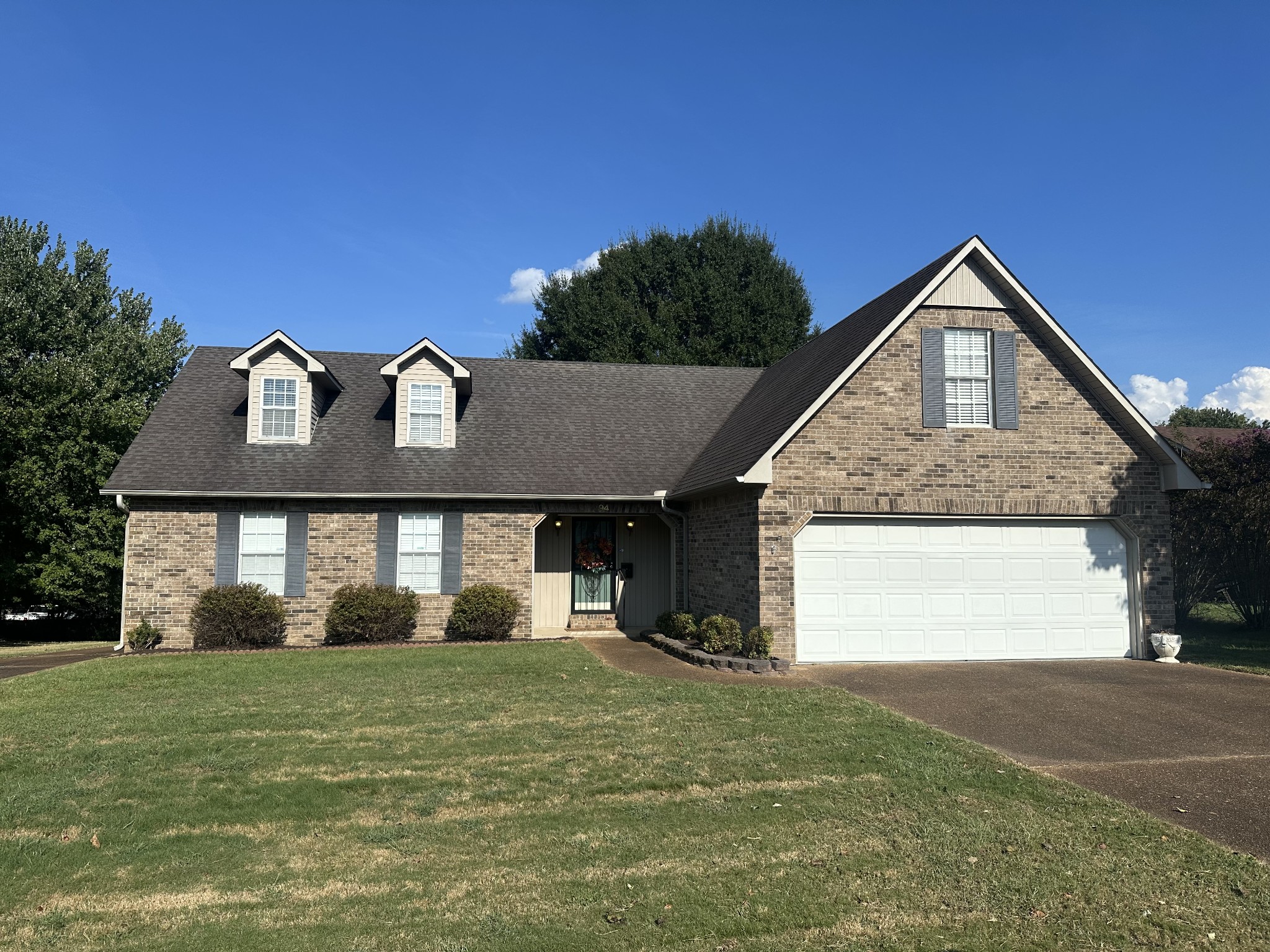 94 New Renfroe St Property Photo 1
