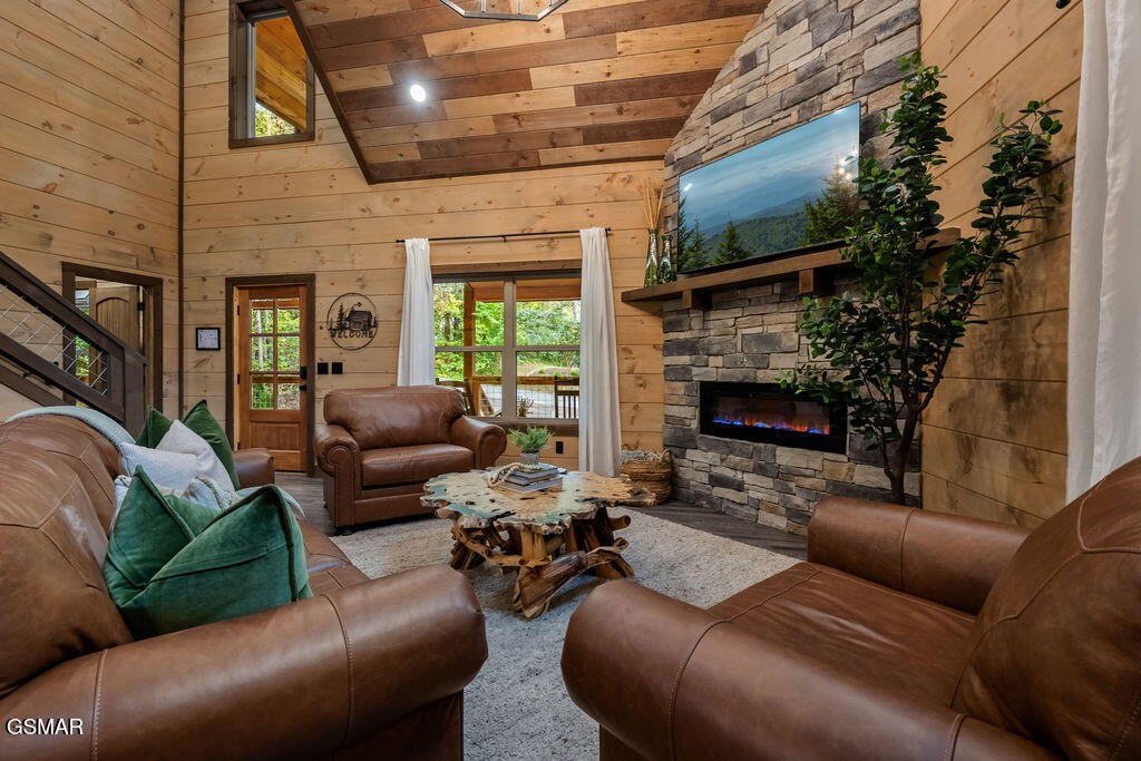 2320 Bogle Spring Loop Property Photo 8