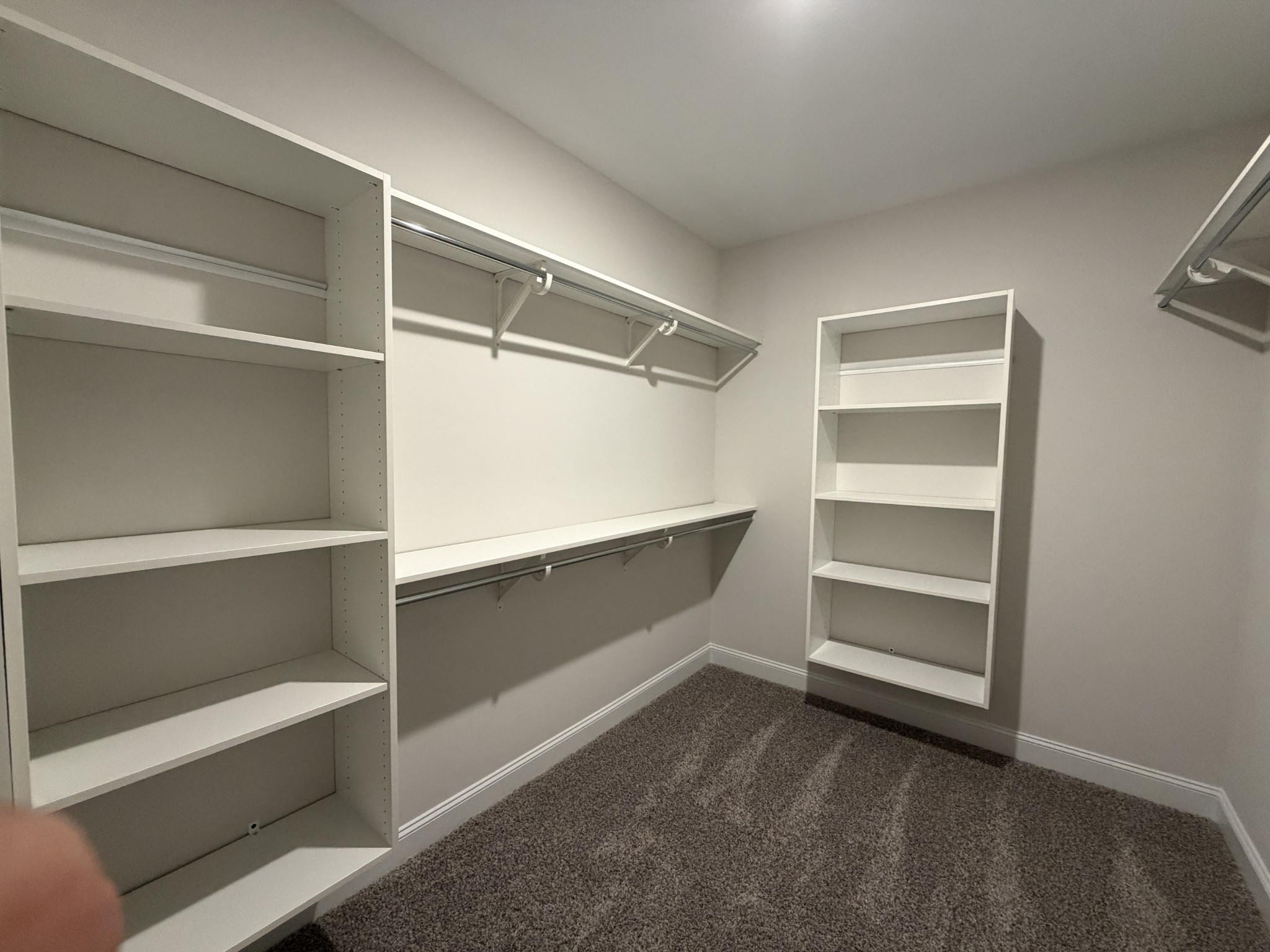 514 Willow Park Drive Property Photo 10