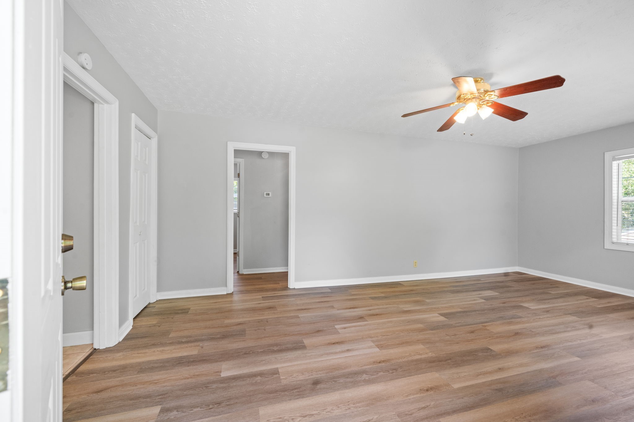 1011 Buck Dr Property Photo 5