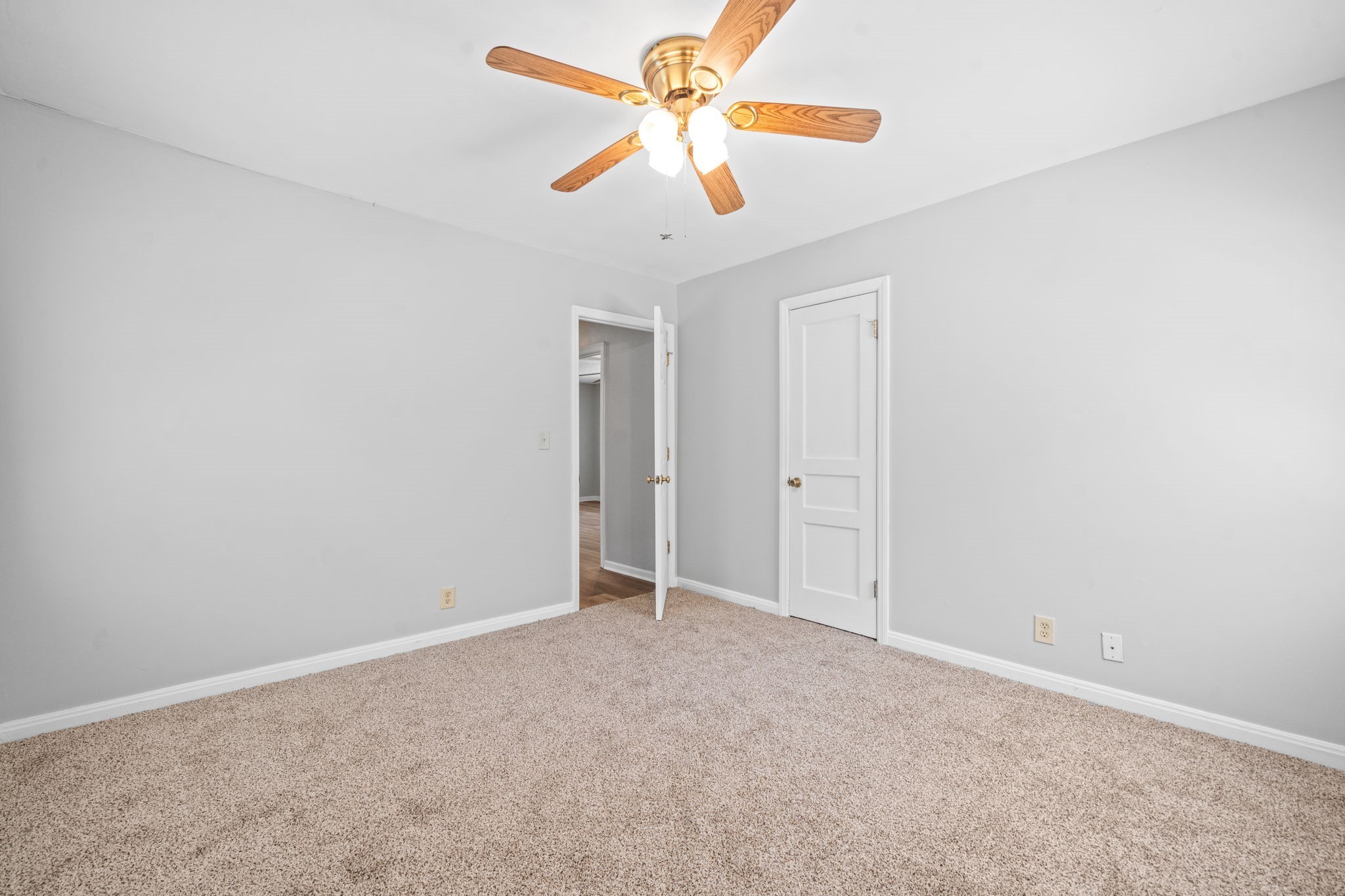 1011 Buck Dr Property Photo 19