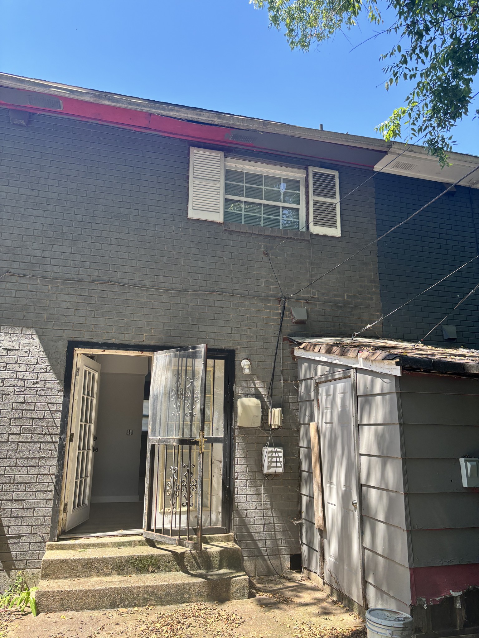 719 Joseph Ave Property Photo 2