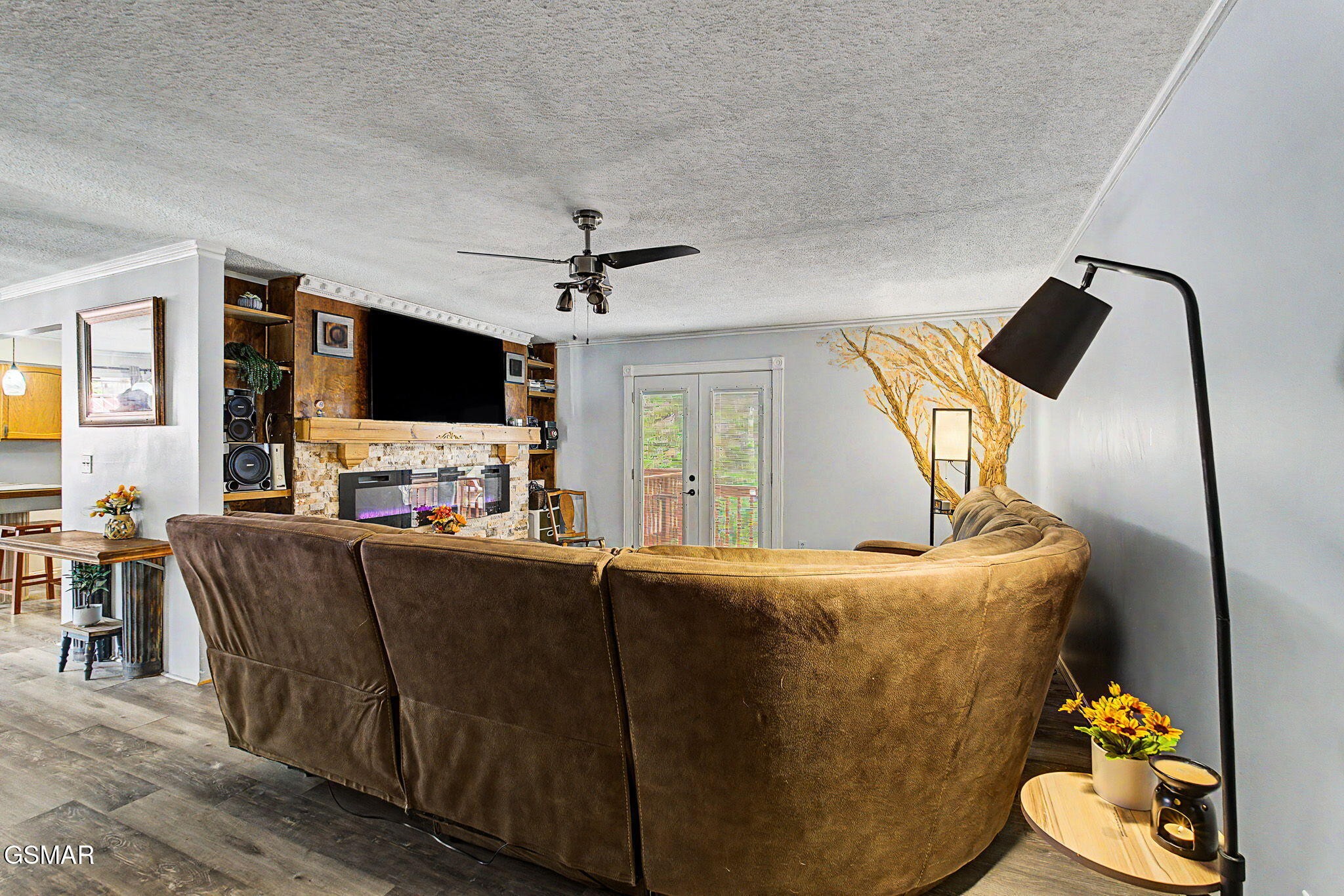 2136 Daisy Trail Property Photo 5