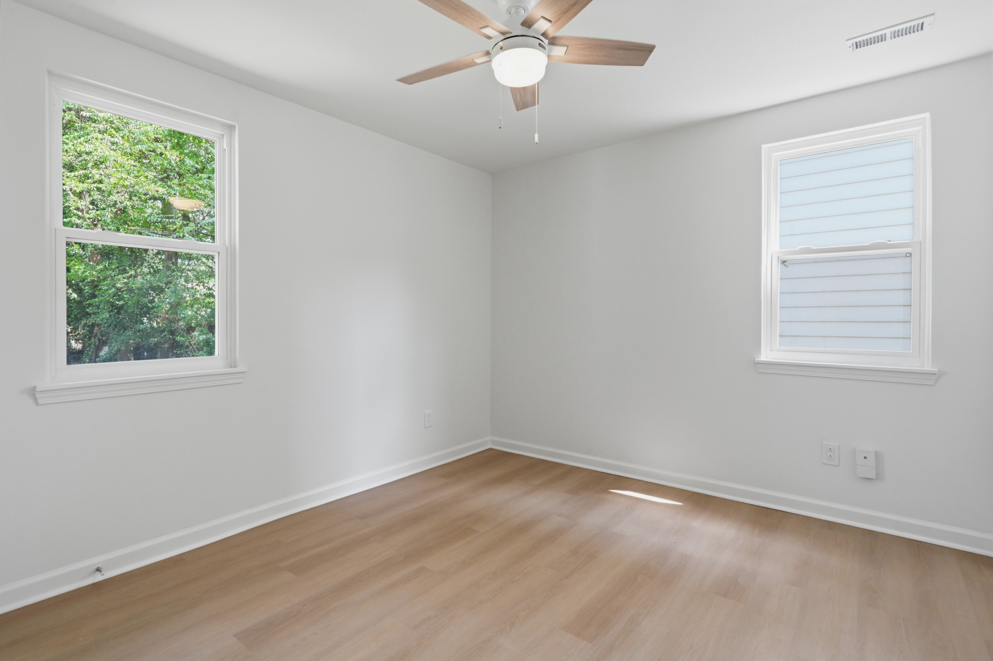 5818 Couch Dr Property Photo 20