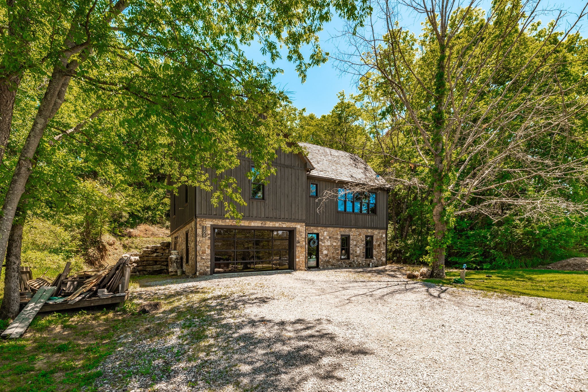 1506 Rock Springs Rd Property Photo 5