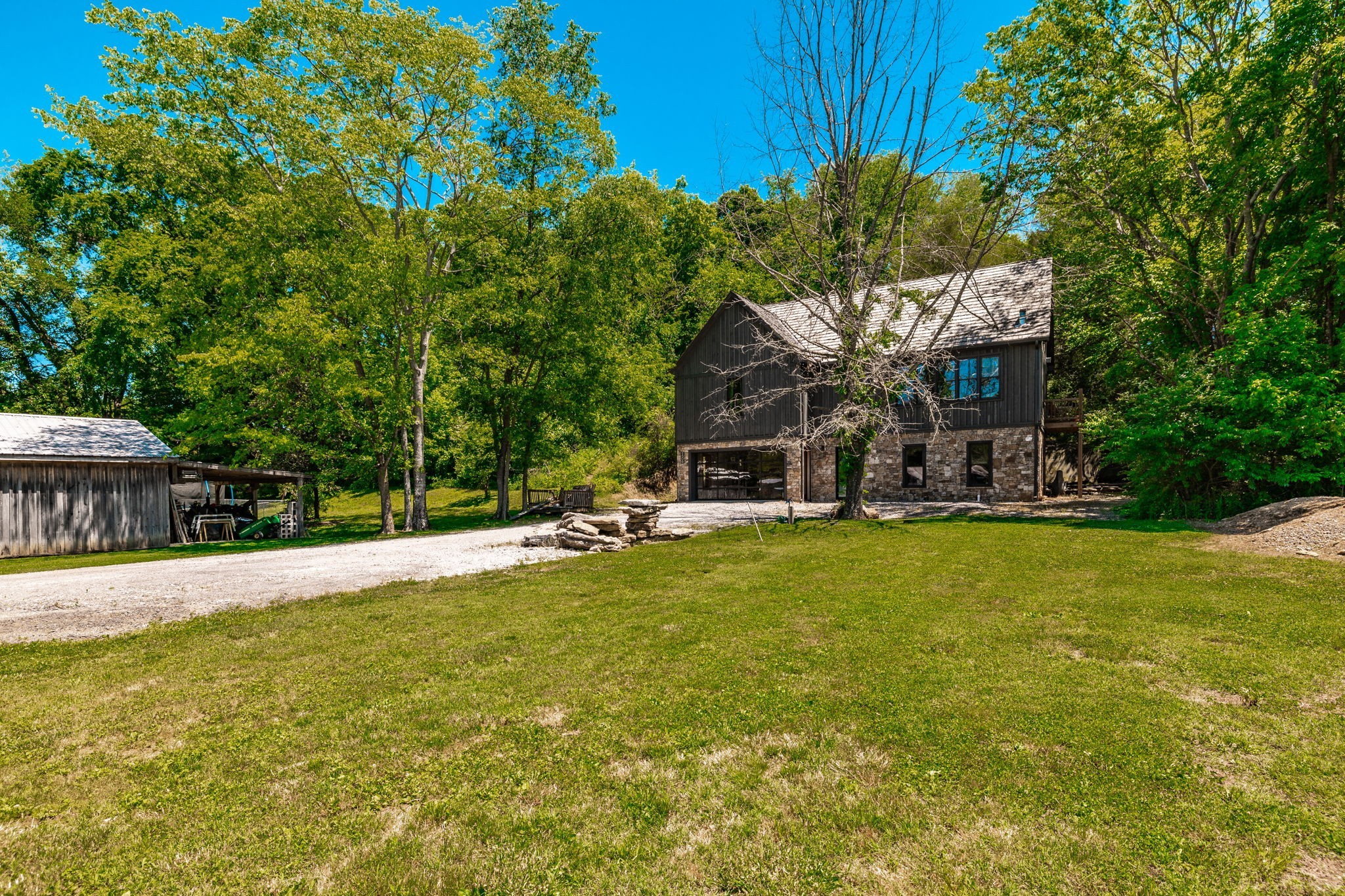 1506 Rock Springs Rd Property Photo 8