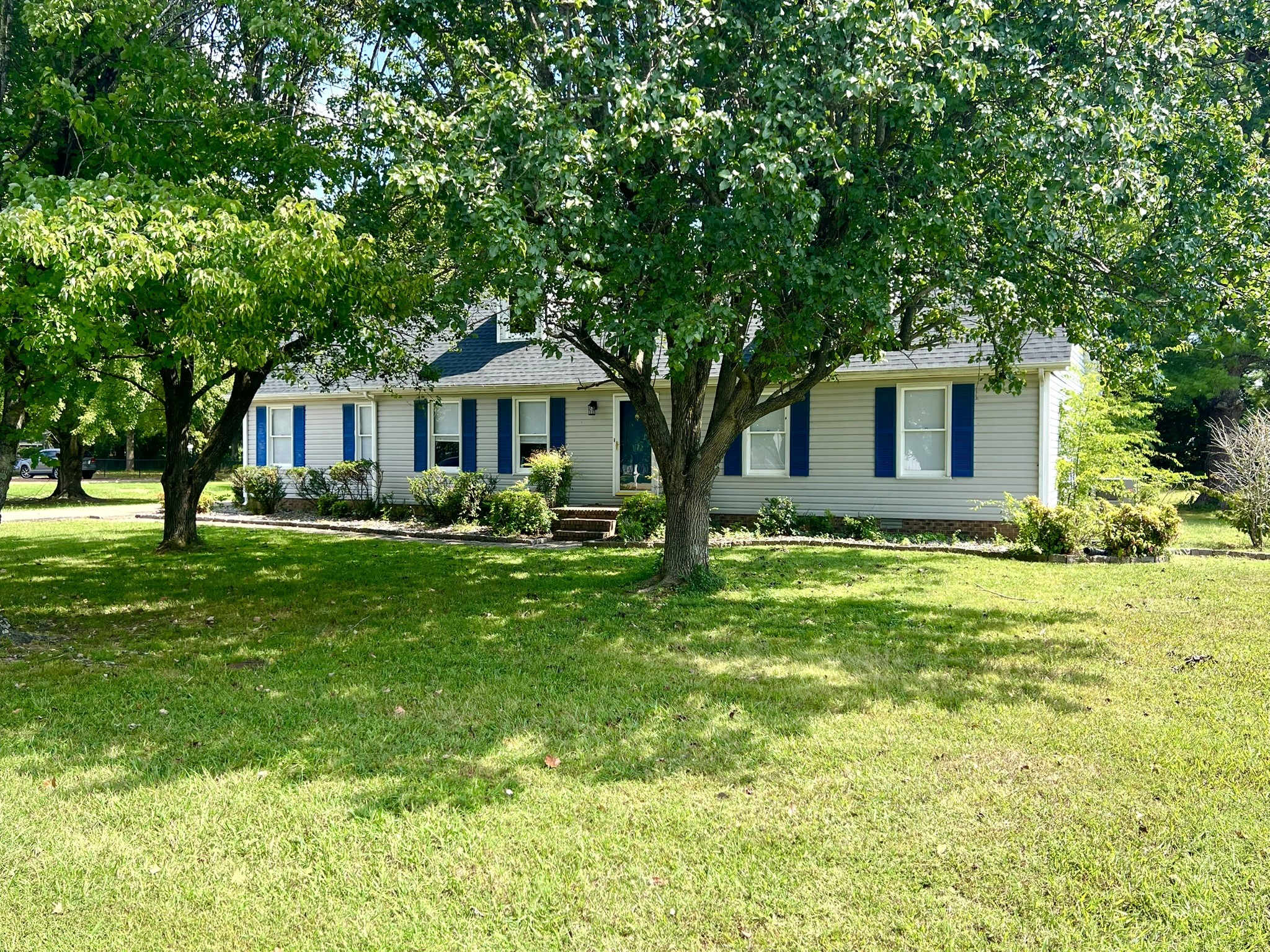 10308 Roanoke Dr Property Photo 2