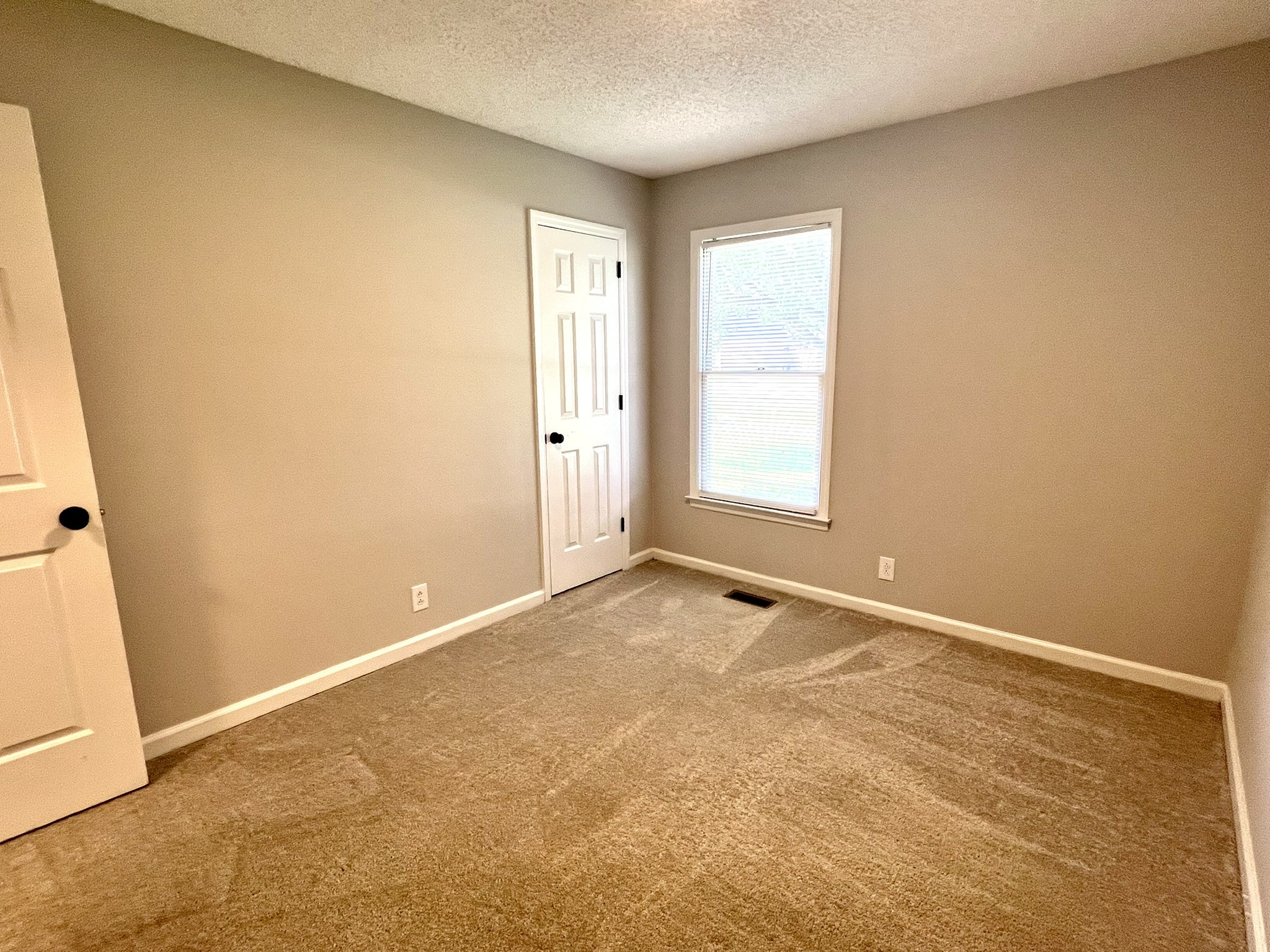 10308 Roanoke Dr Property Photo 19