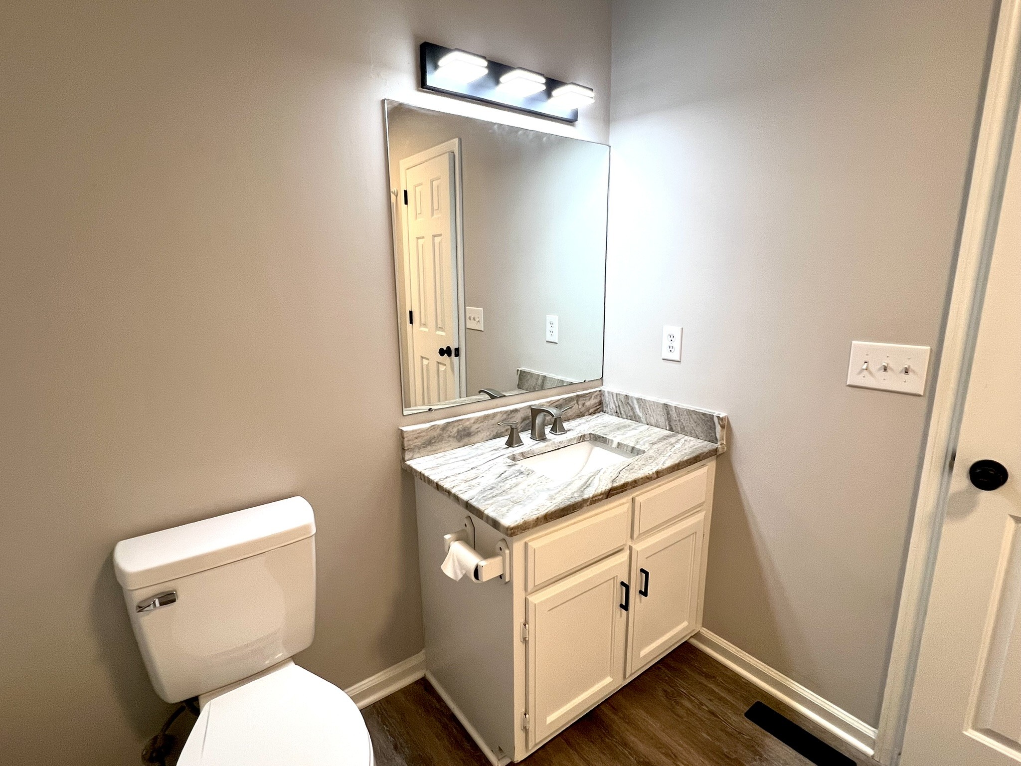 10308 Roanoke Dr Property Photo 24