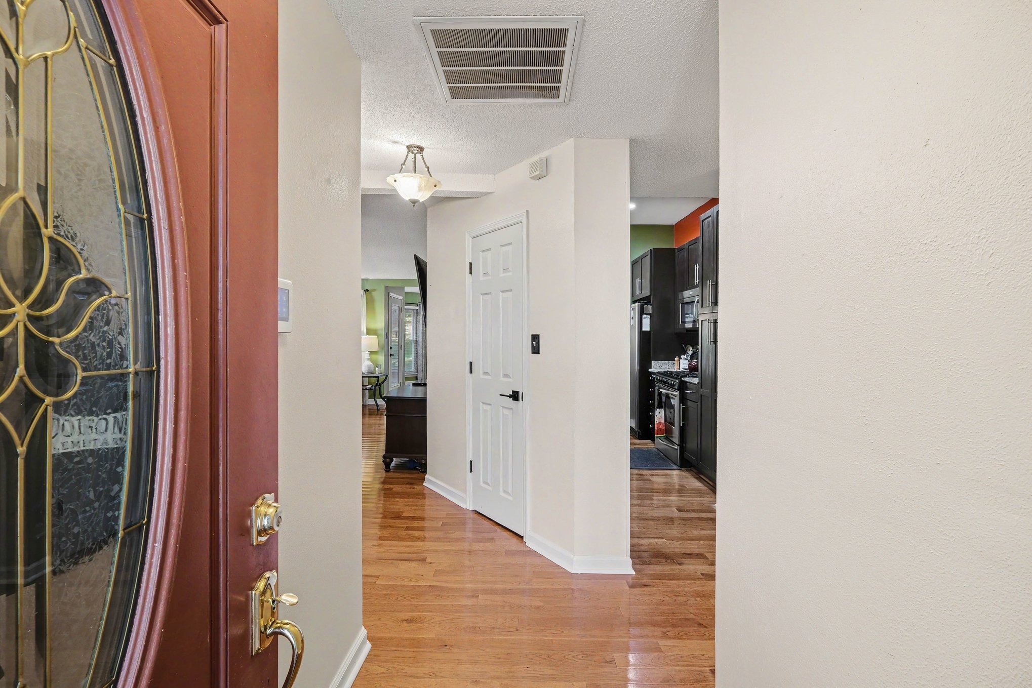 1201 Jacksons View Rd Property Photo 4