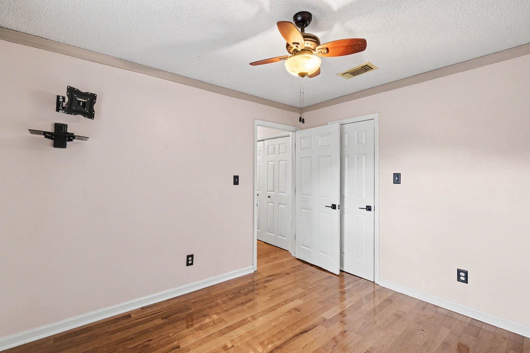 1201 Jacksons View Rd Property Photo 18