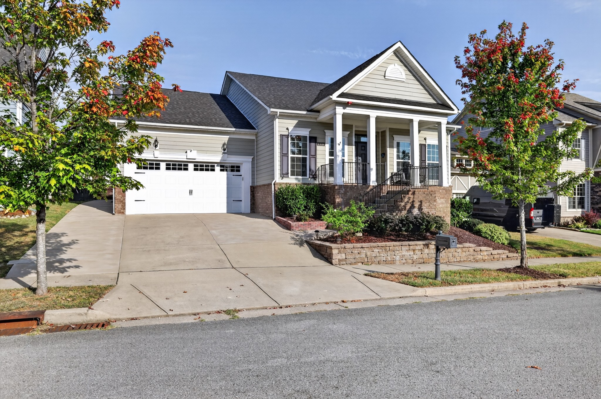 640 Streamside Ln