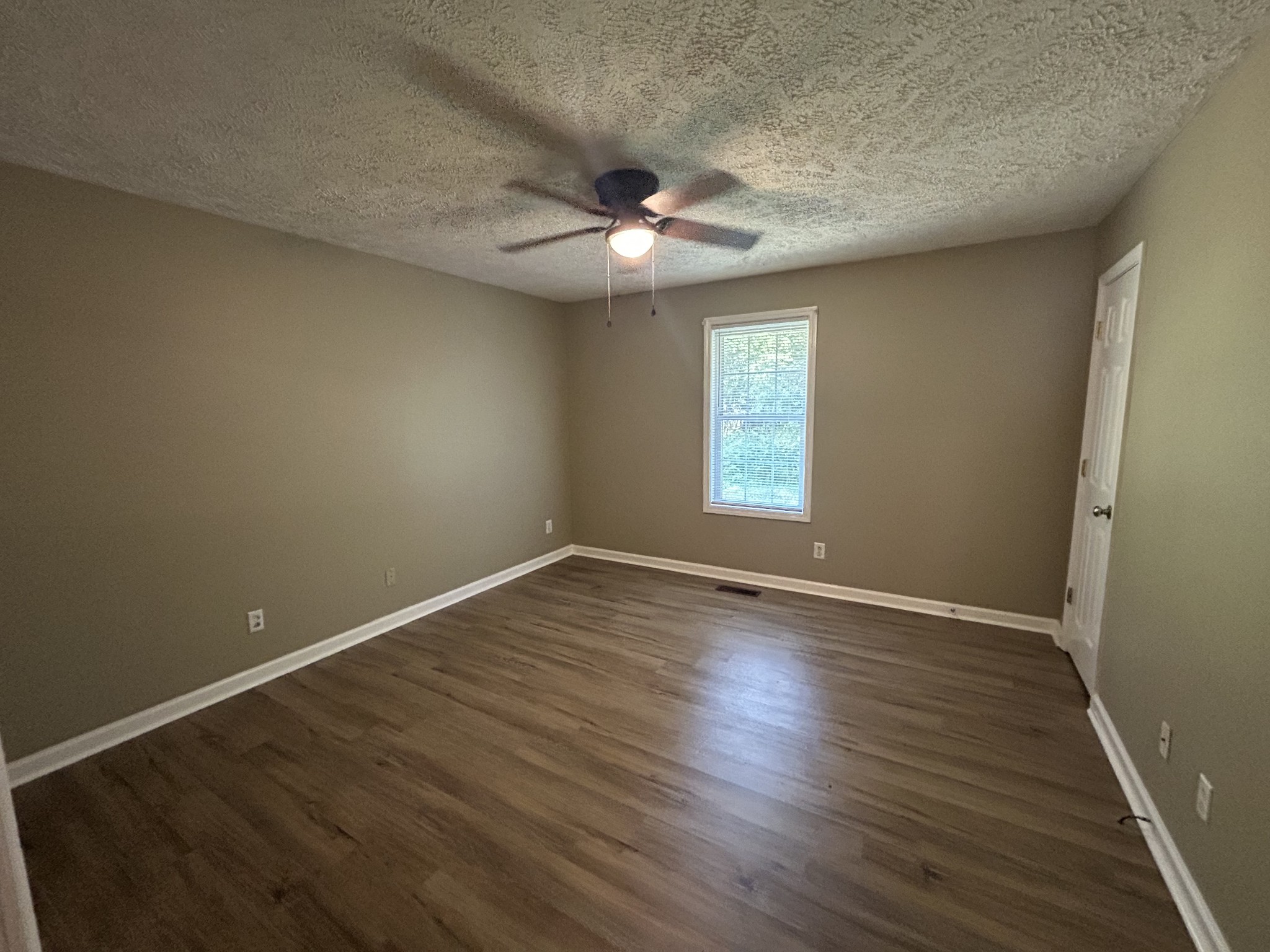 1827 Pinnacle Rd Property Photo 12