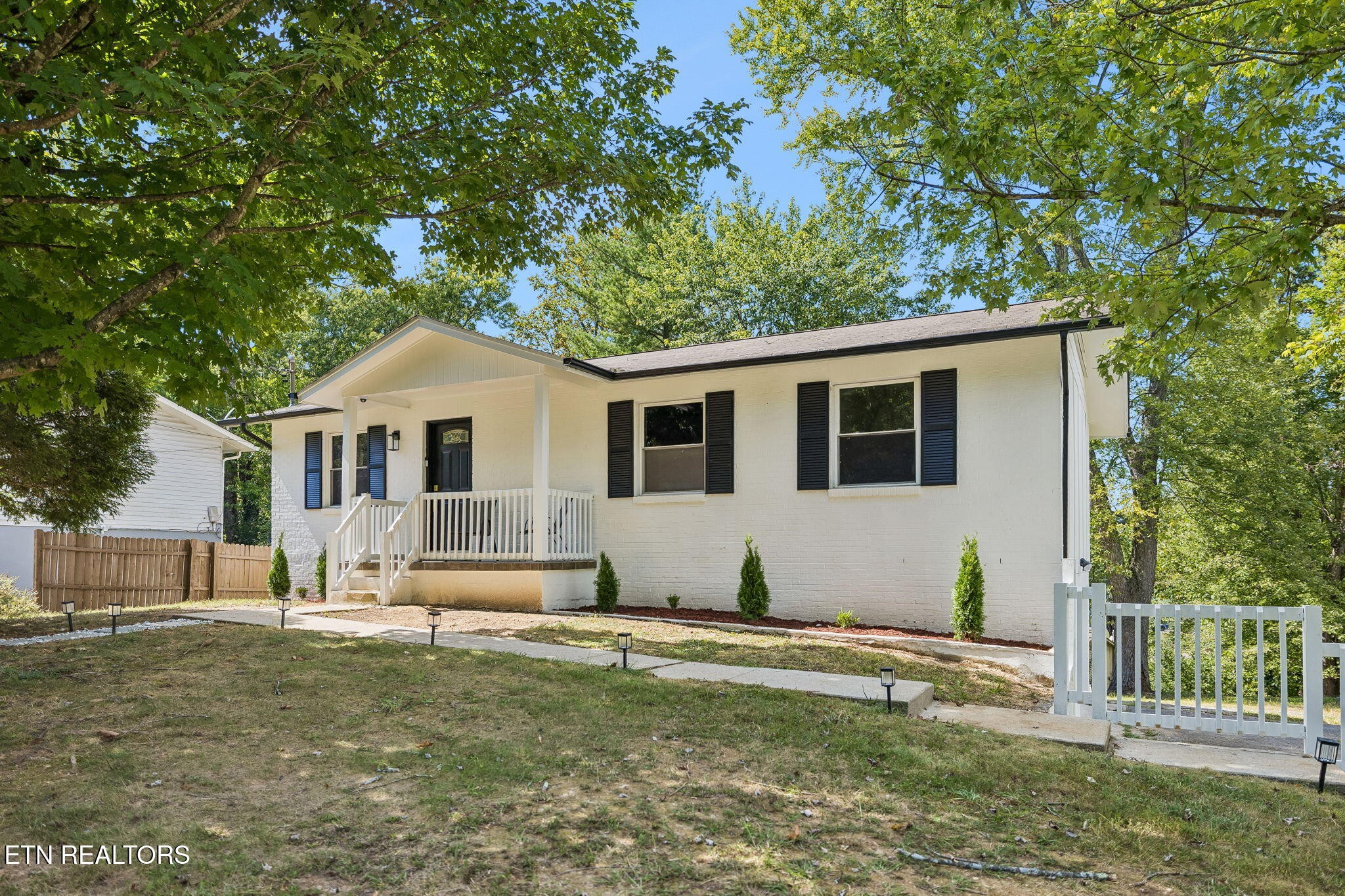 6409 Shrewsbury Drive Property Photo 1