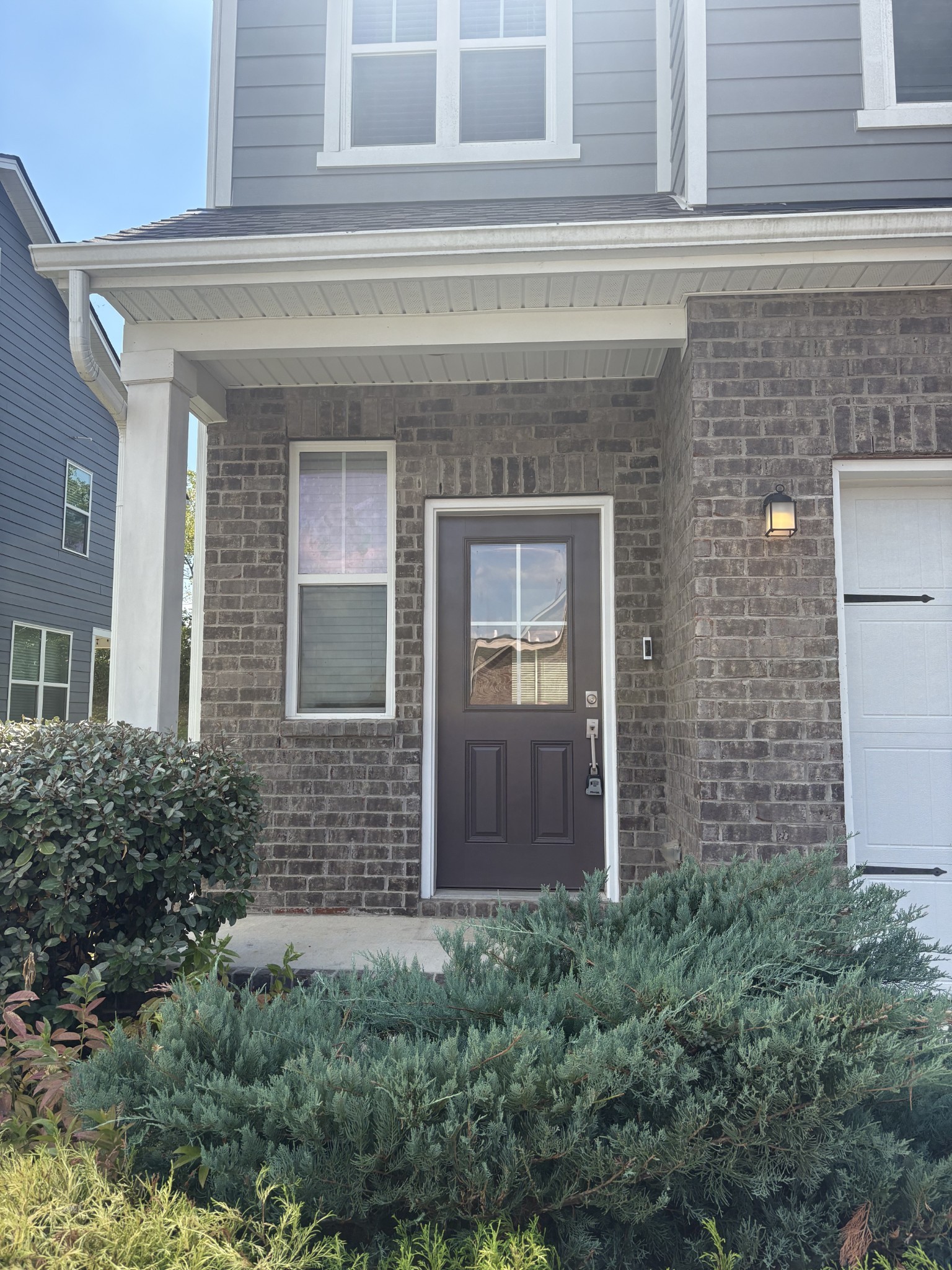 5041 Percival Dr Property Photo 2