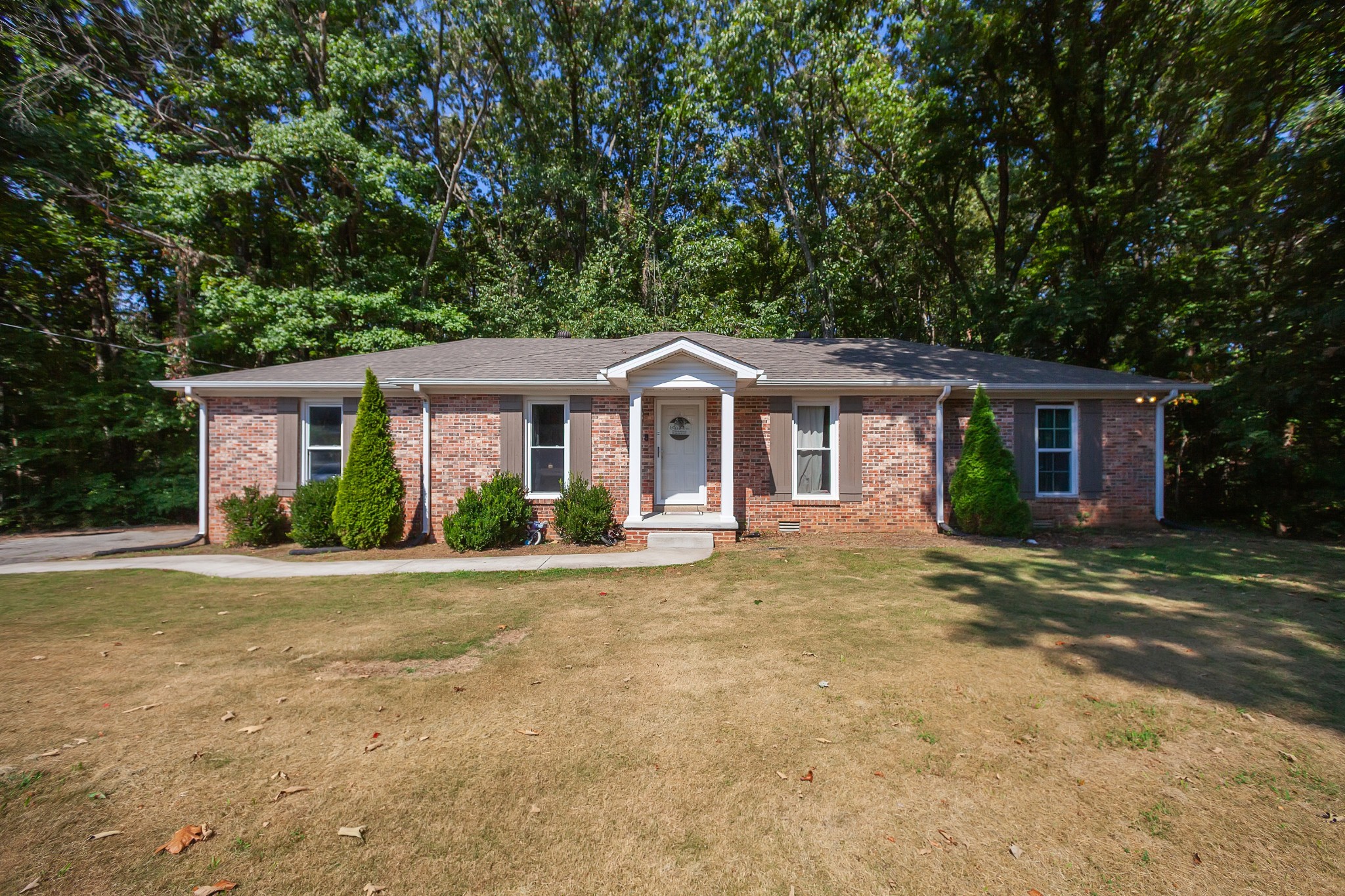 8655 Highway 70 Property Photo 1