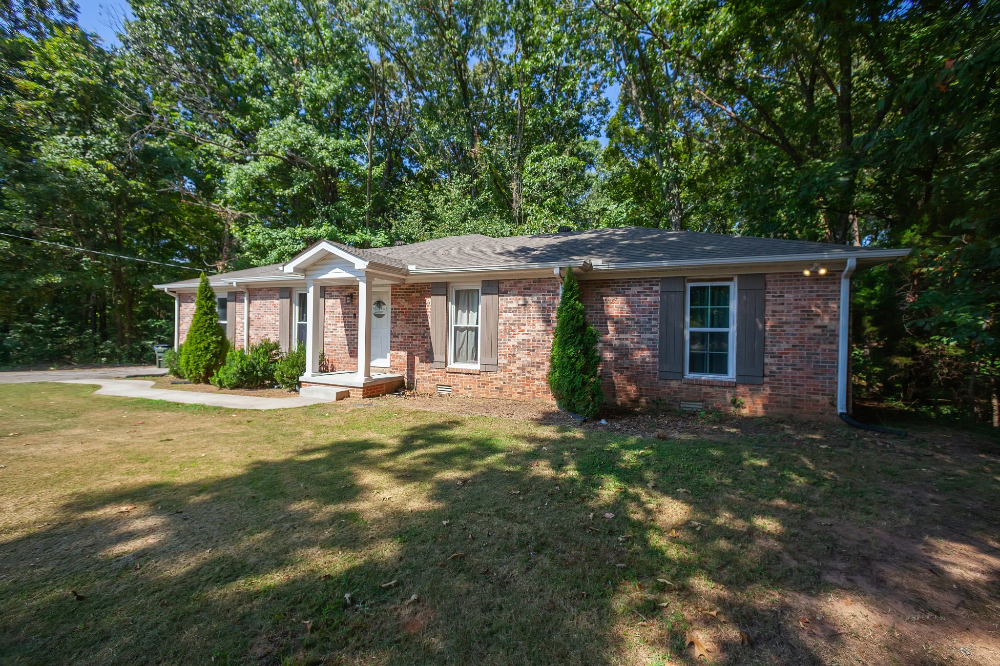 8655 Highway 70 Property Photo 2