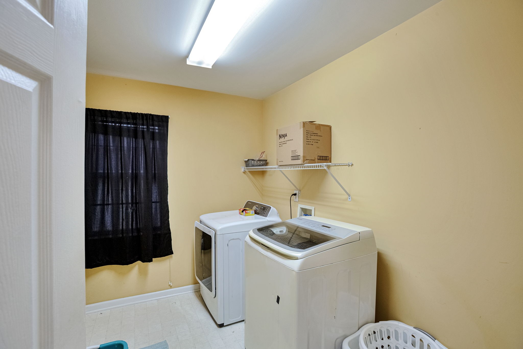 121 Claybrook Ln Property Photo 23