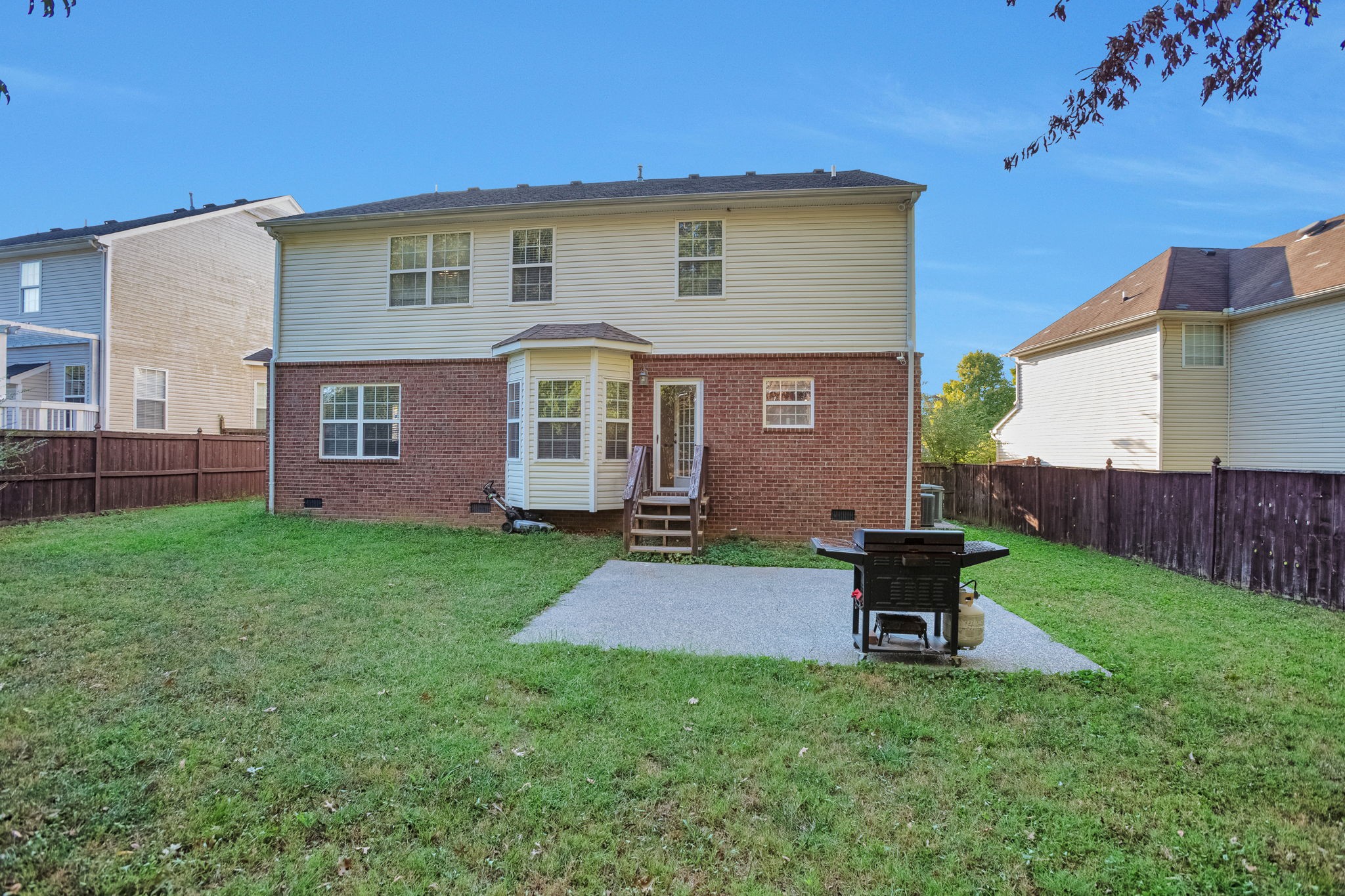 121 Claybrook Ln Property Photo 24