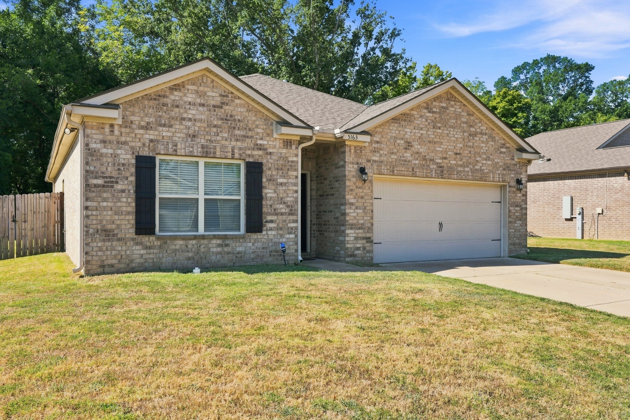 5163 Shellback Dr Property Photo 1