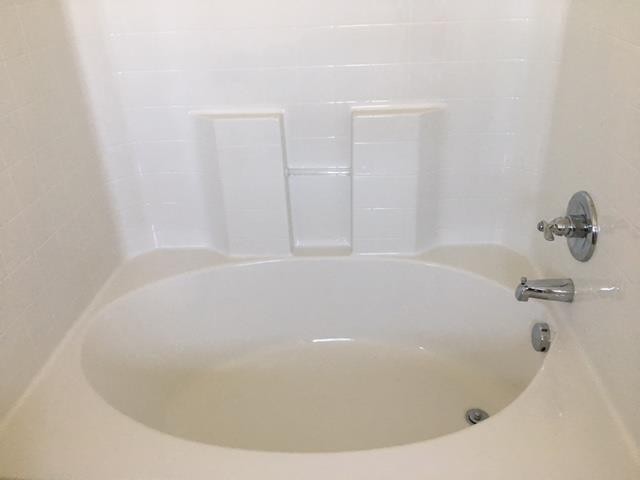 2016 Hemlock Dr Property Photo 10