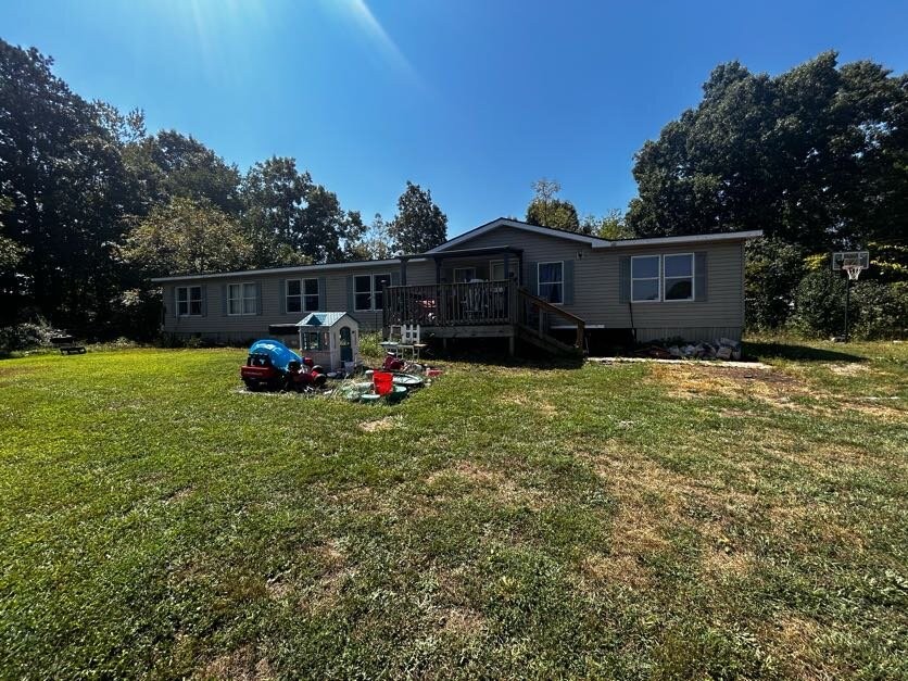284 Buffalo Rd Property Photo 3