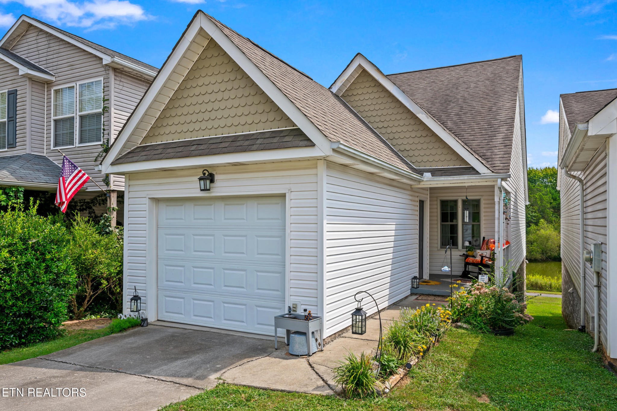 6712 Water Lilly Way Property Photo 1