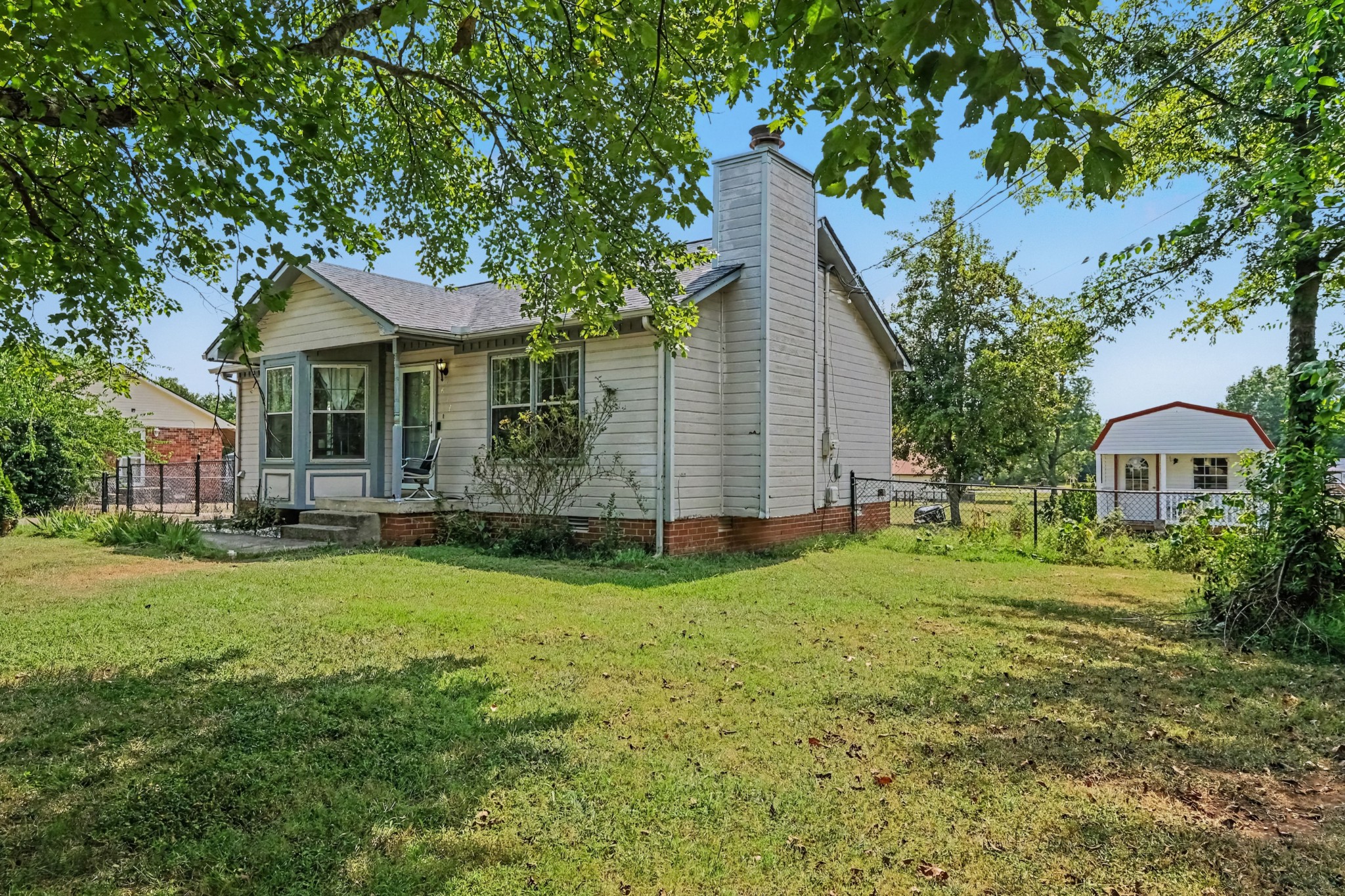 617 Clear Cir