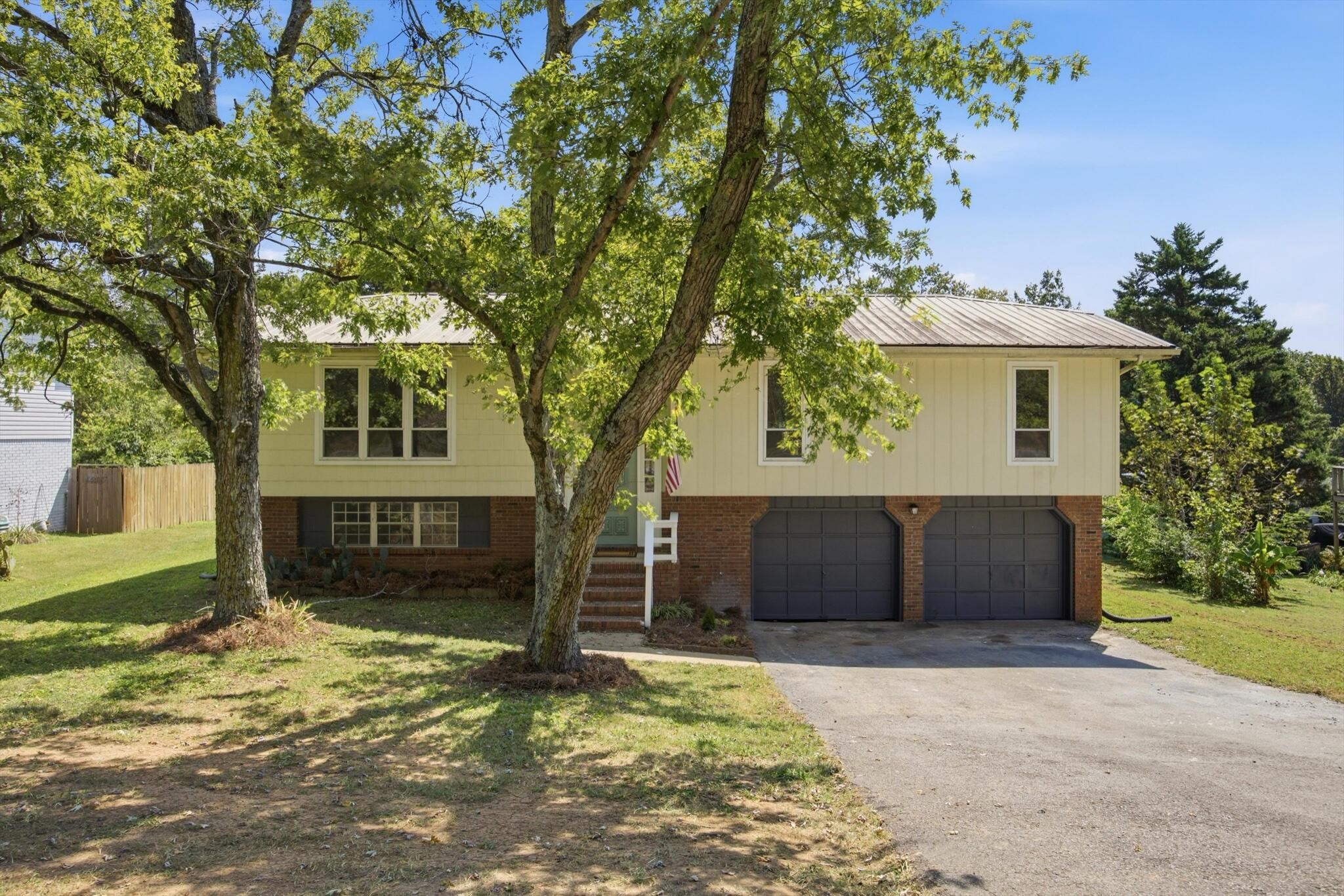 3542 Mountain Creek Road Property Photo 1