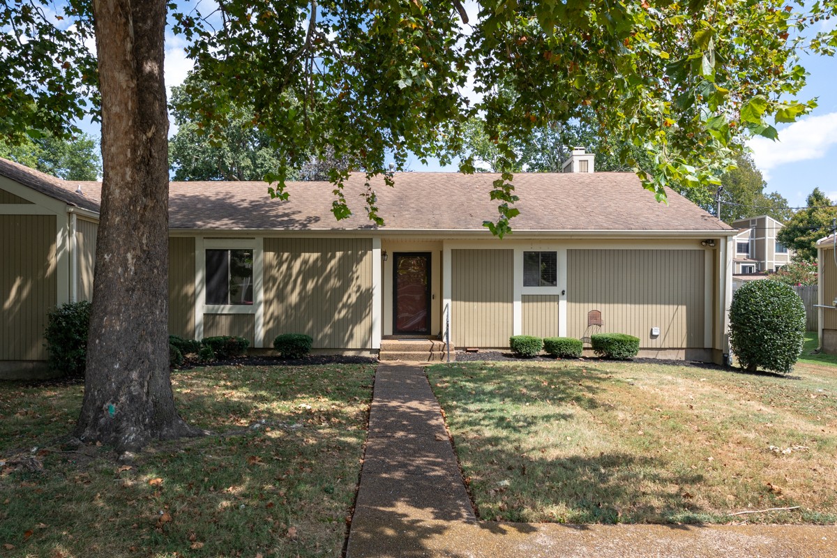 852 Todd Preis Dr Property Photo 1