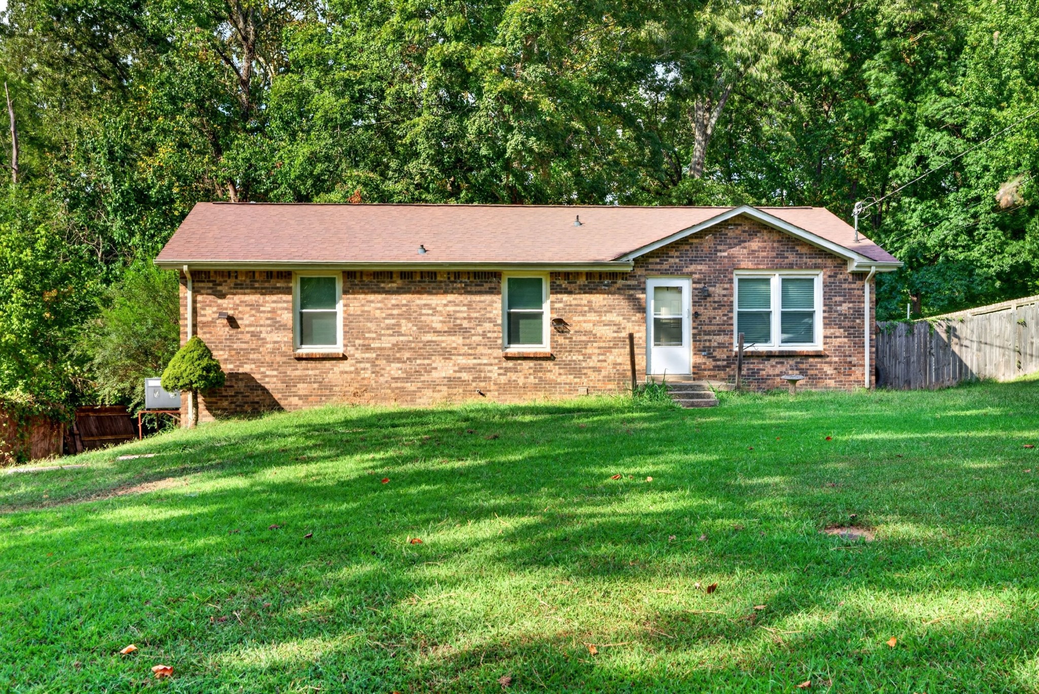 405 Corinne Cir Property Photo 1