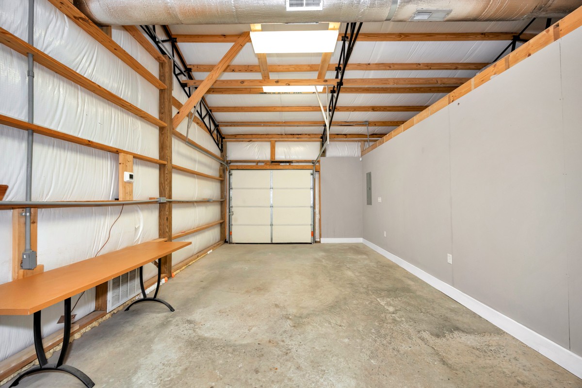 27423 Thach Rd Property Photo 10