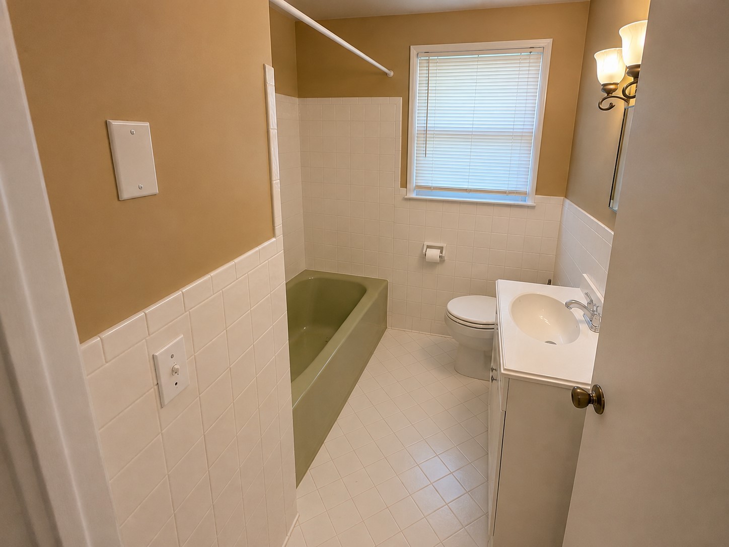 206 Paddock Rd Property Photo 8