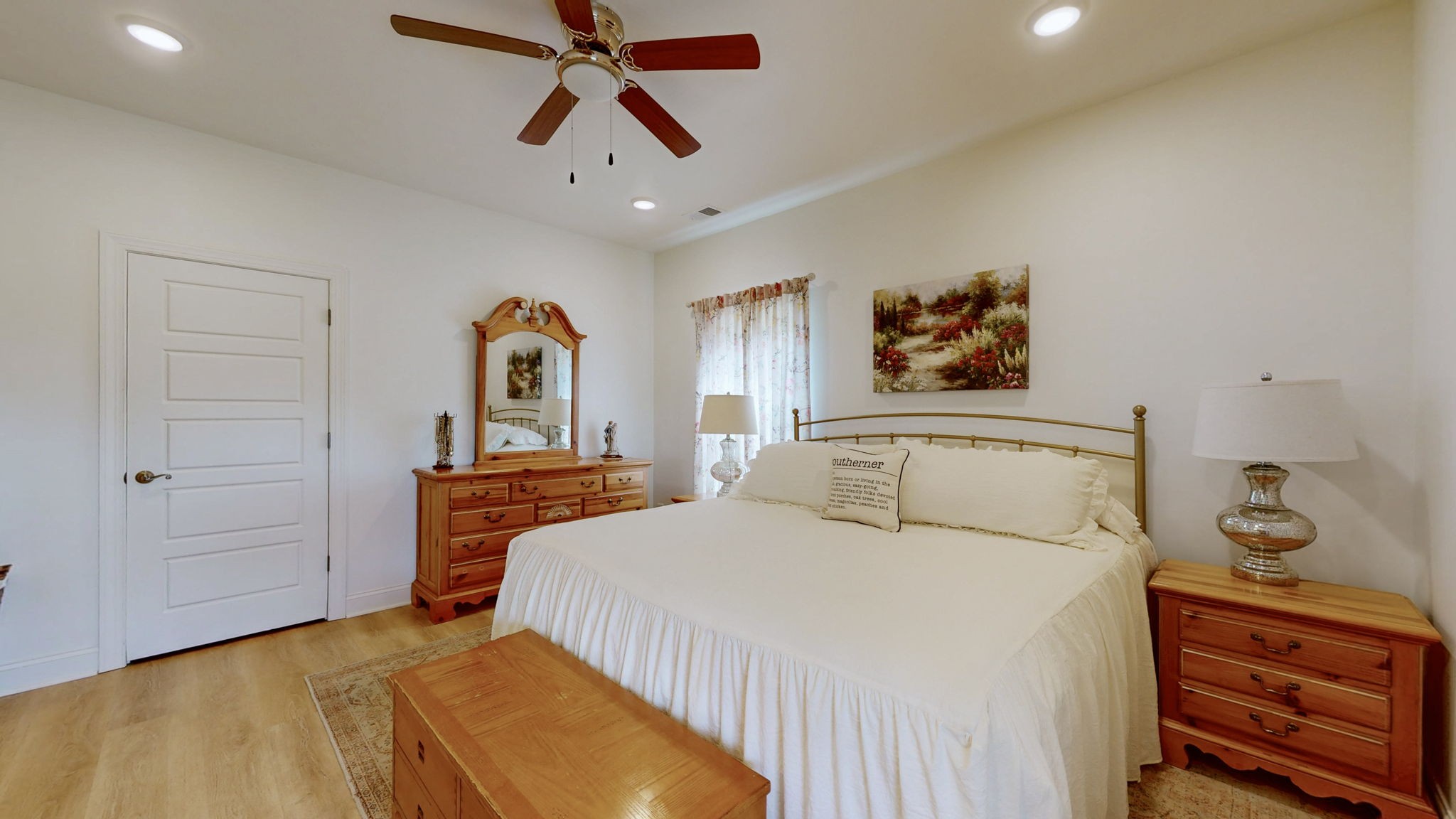 2569 Taylor Ln Property Photo 12