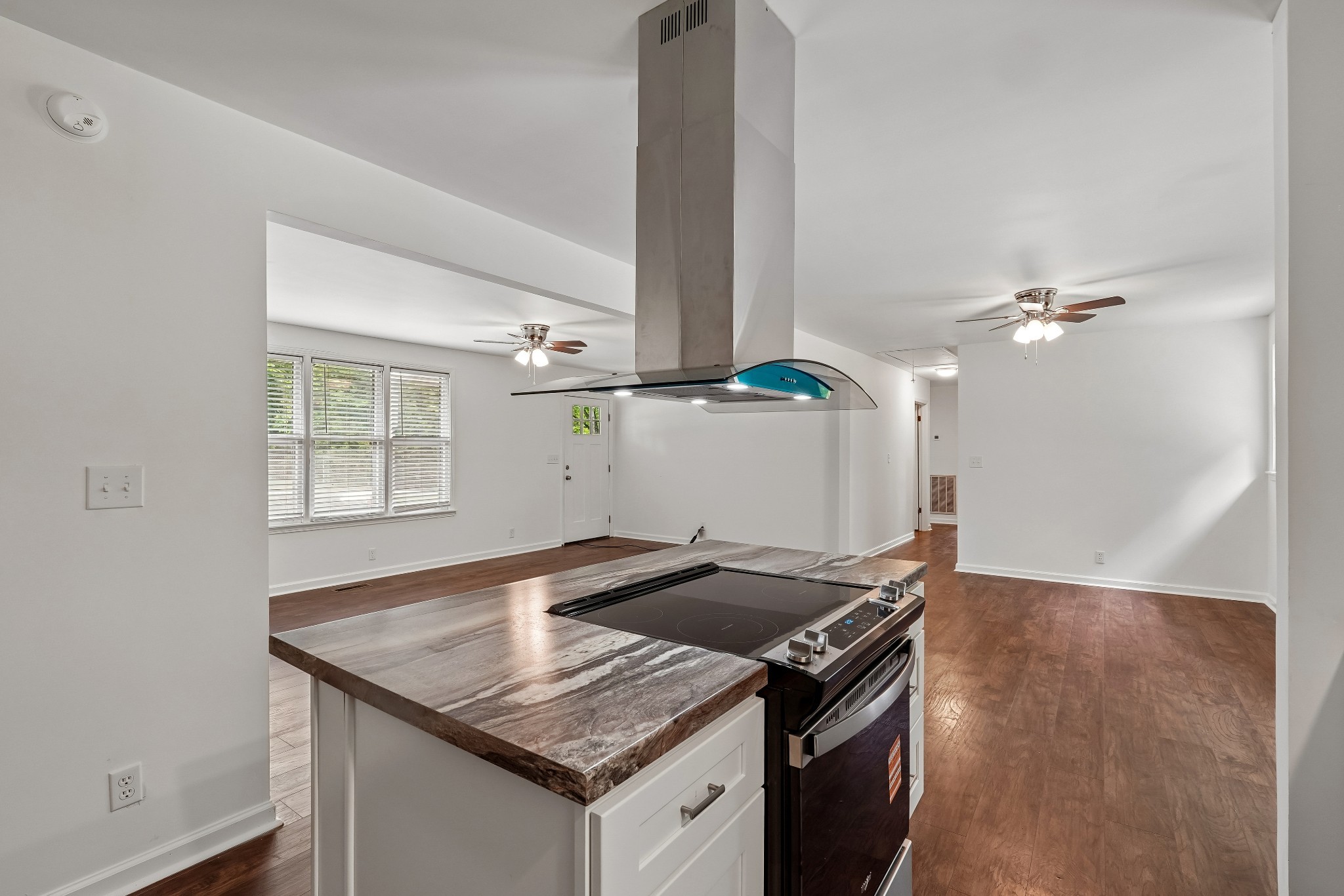 744 Scoutview Rd Property Photo 15