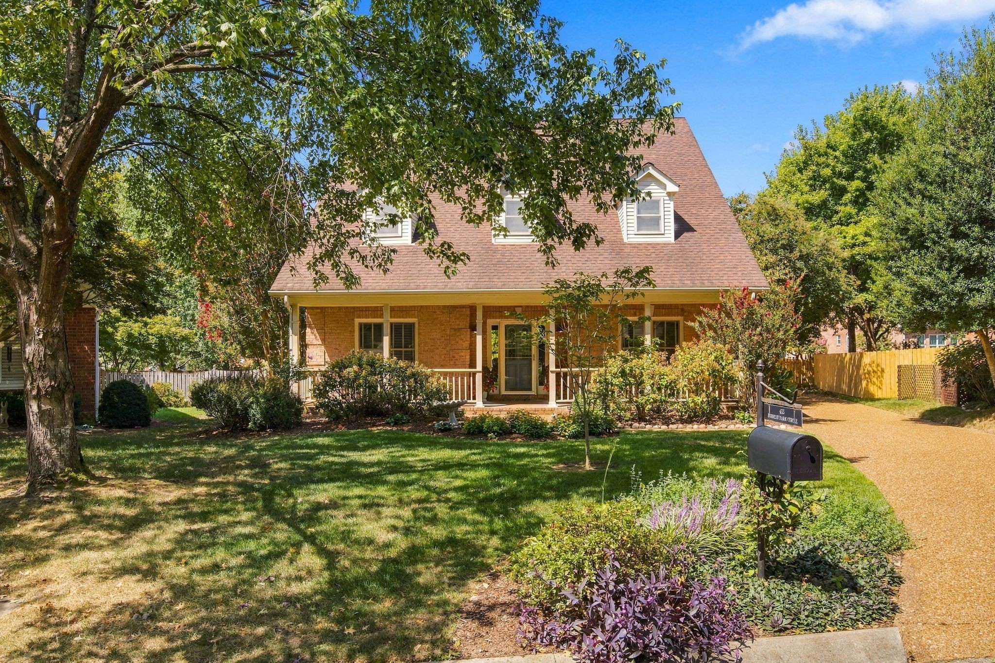 455 Forrest Park Cir Property Photo 1
