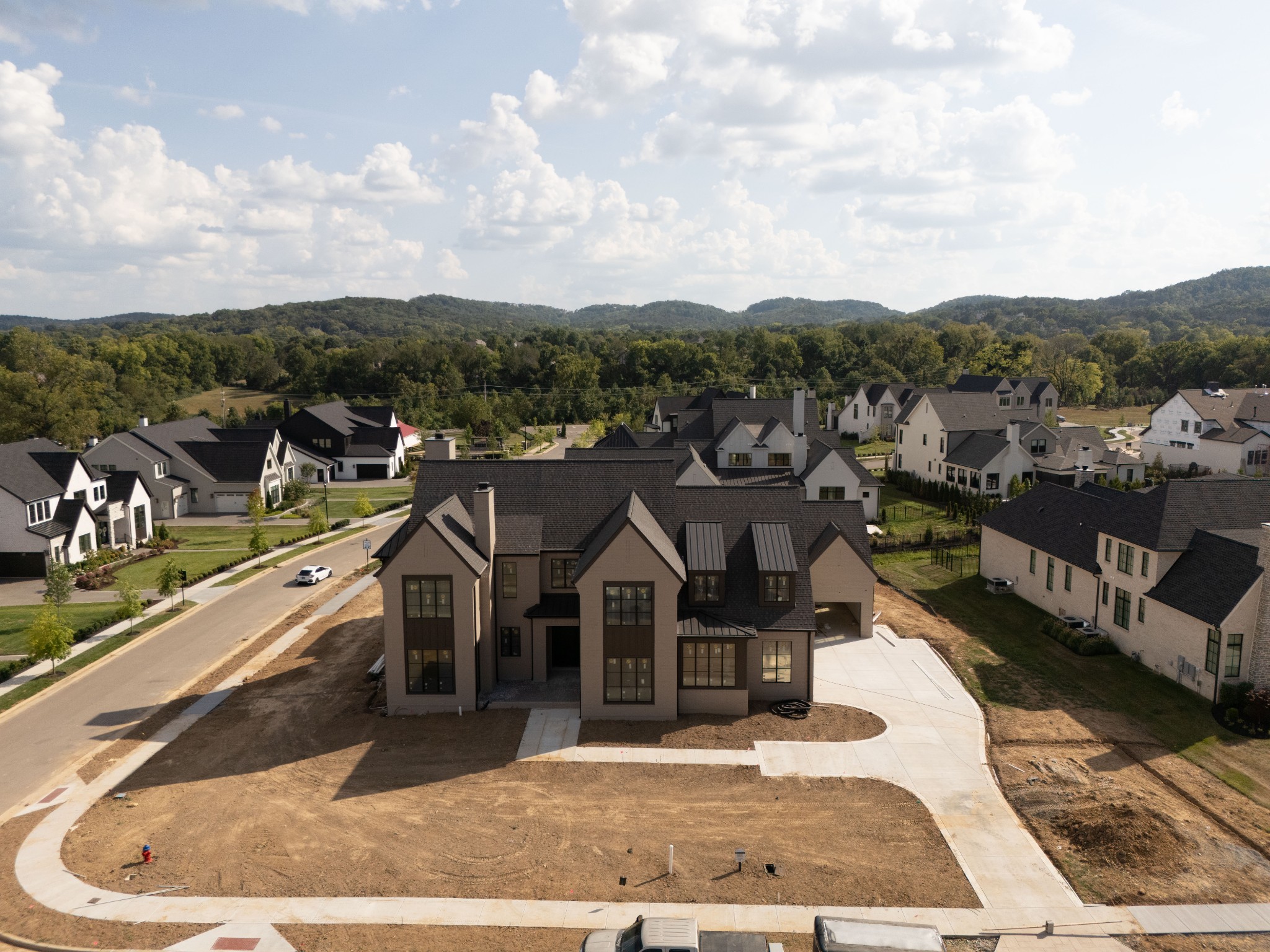 8107 Turning Point Dr Property Photo 3