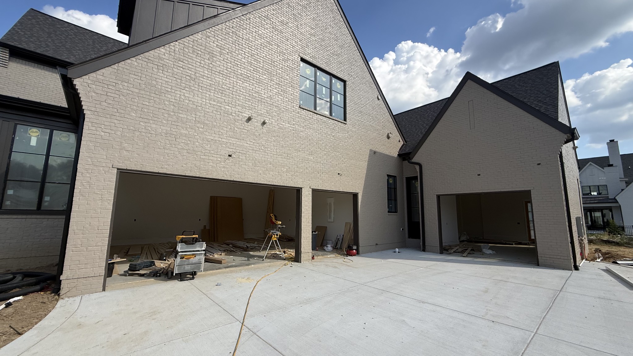 8107 Turning Point Dr Property Photo 33