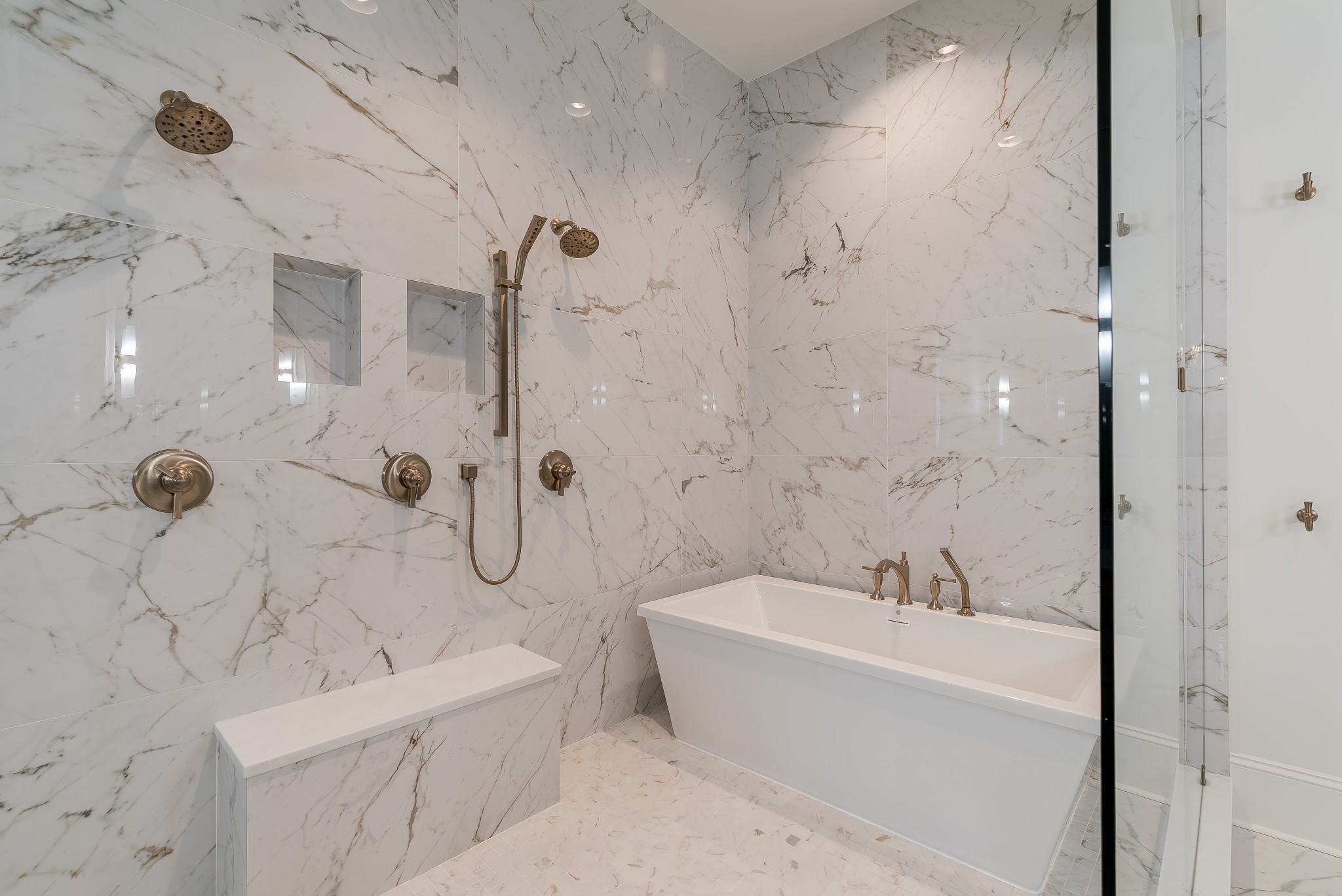 8107 Turning Point Dr Property Photo 66