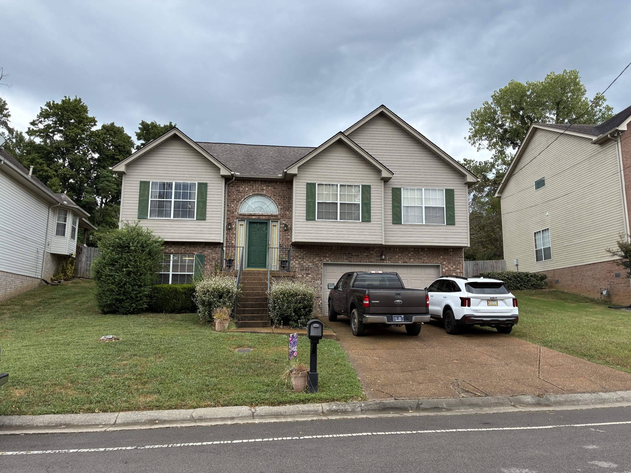 3477 Cobble St Property Photo 1