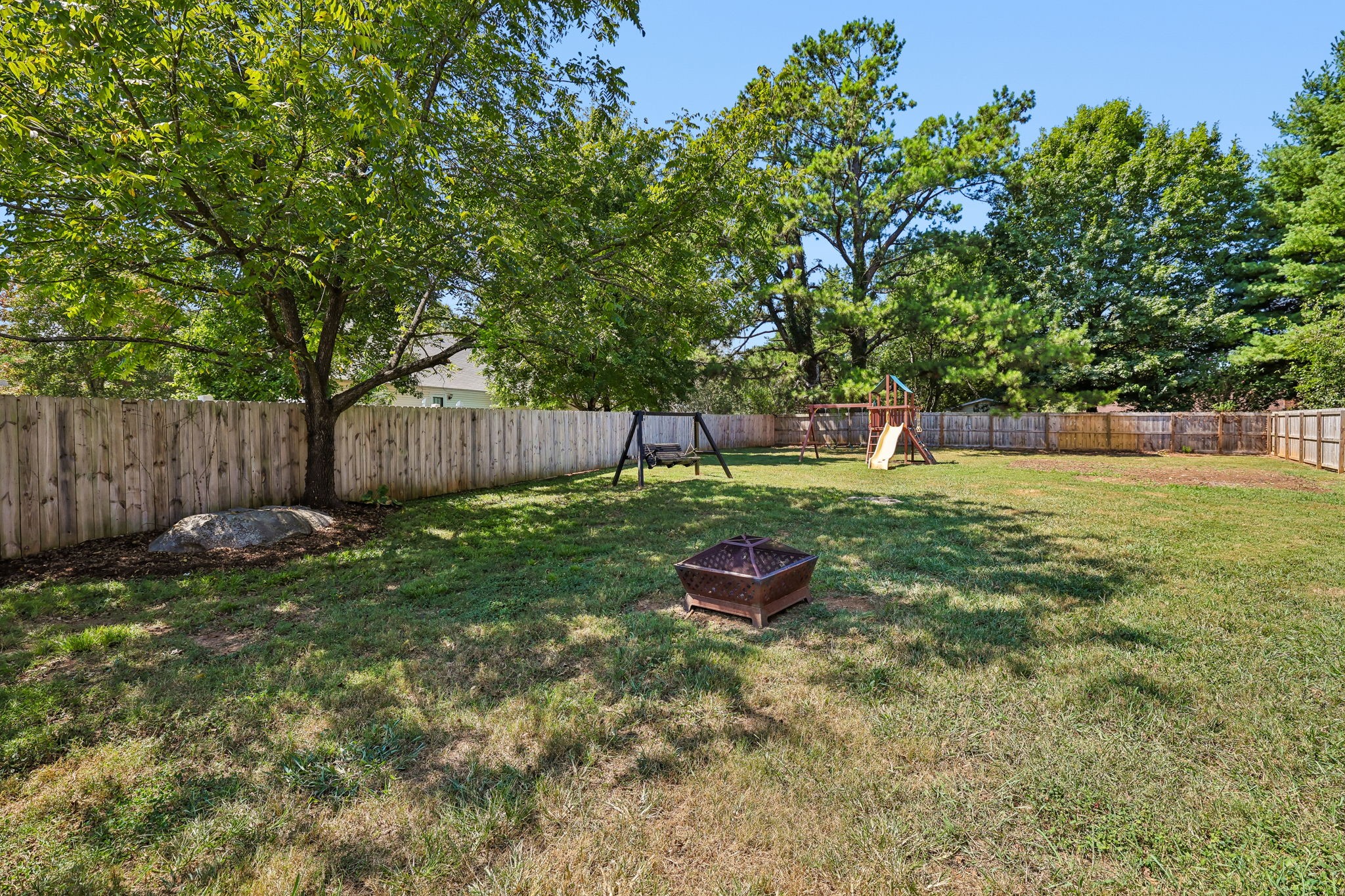 2546 Summit Ct Property Photo 70