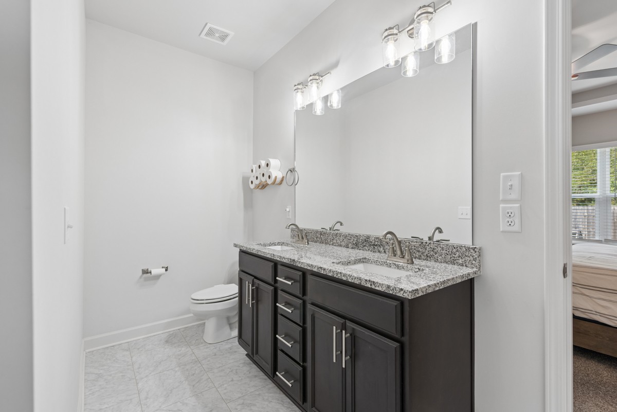 504 Stevens Ct Property Photo 26