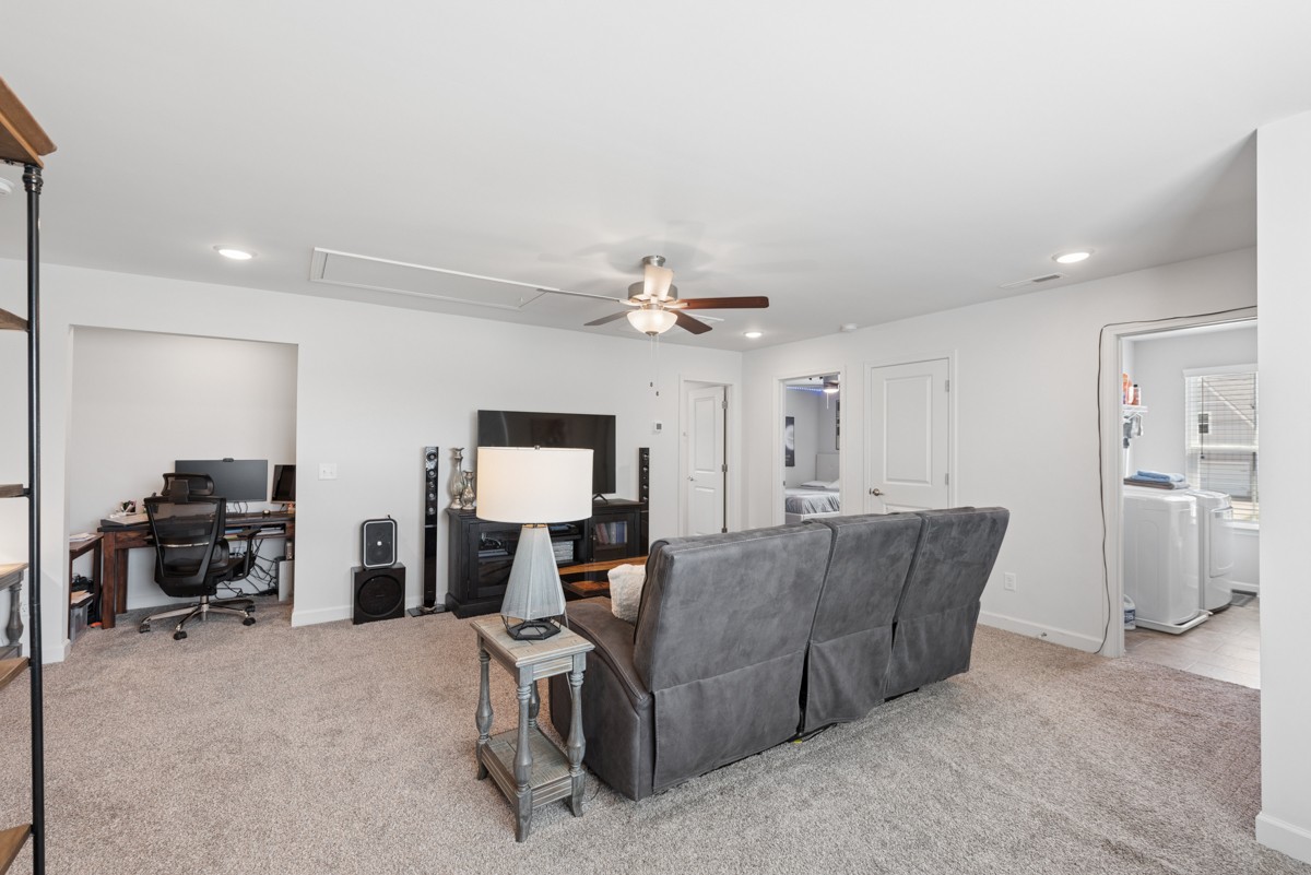 504 Stevens Ct Property Photo 30