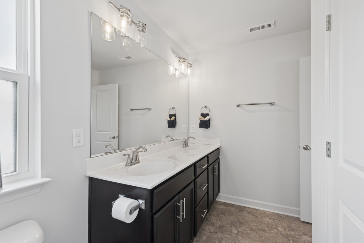 504 Stevens Ct Property Photo 35