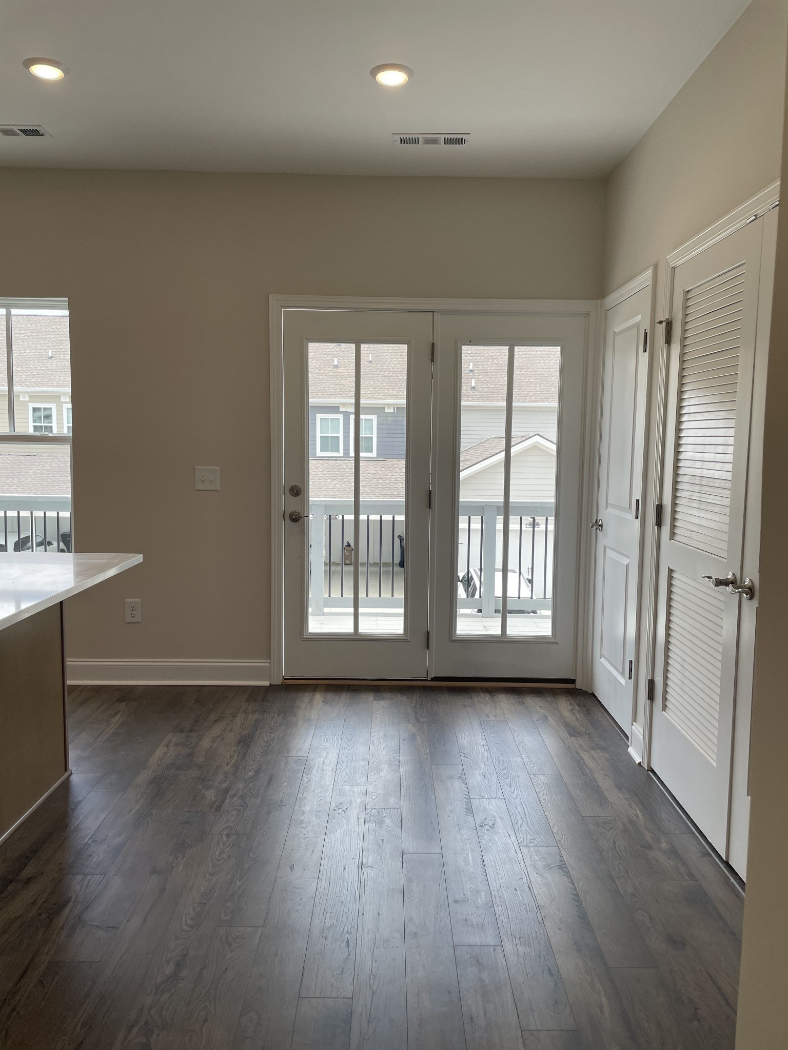 318 Savoy Loop Property Photo 5