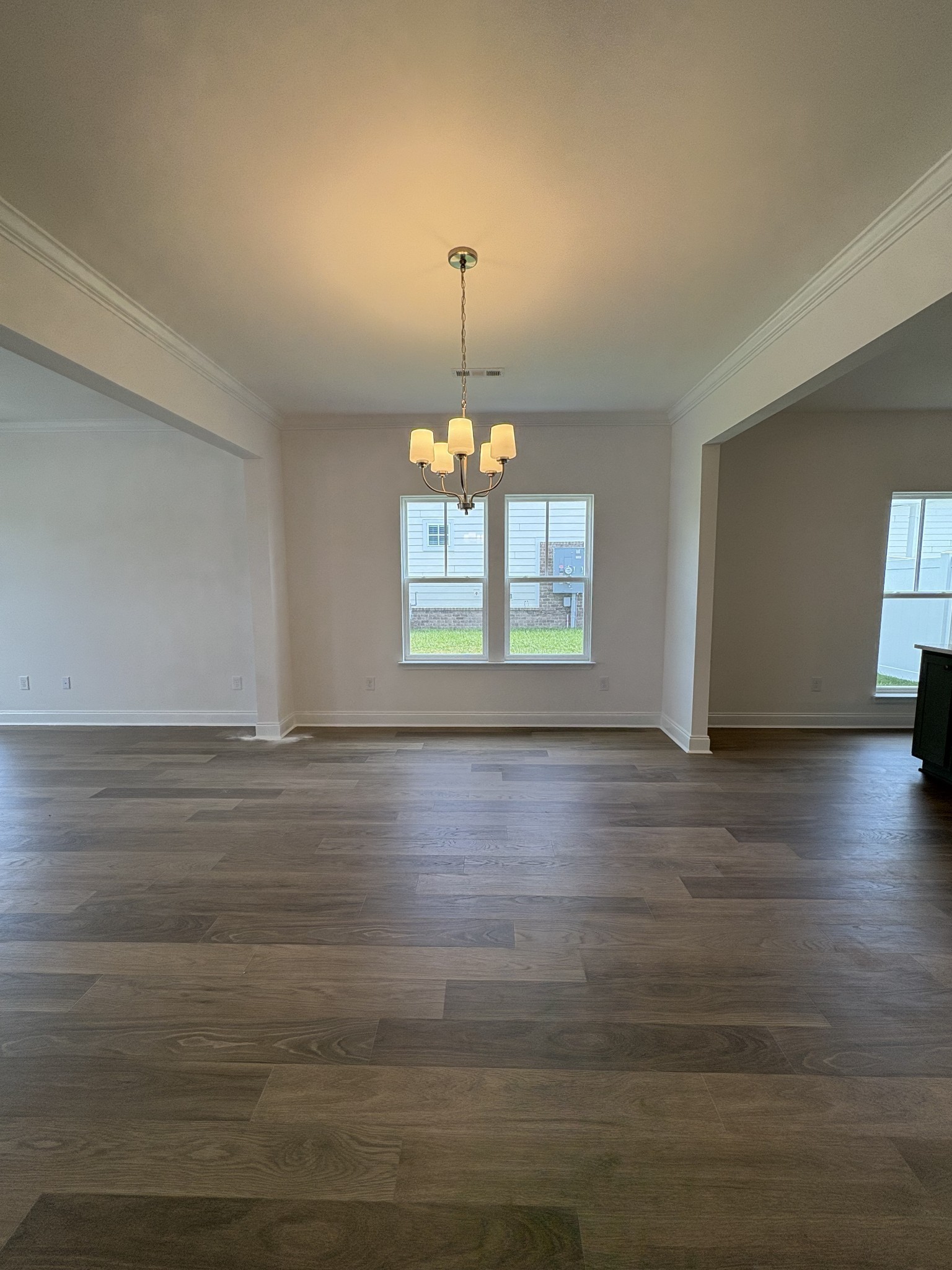 314 Savoy Loop Property Photo 6