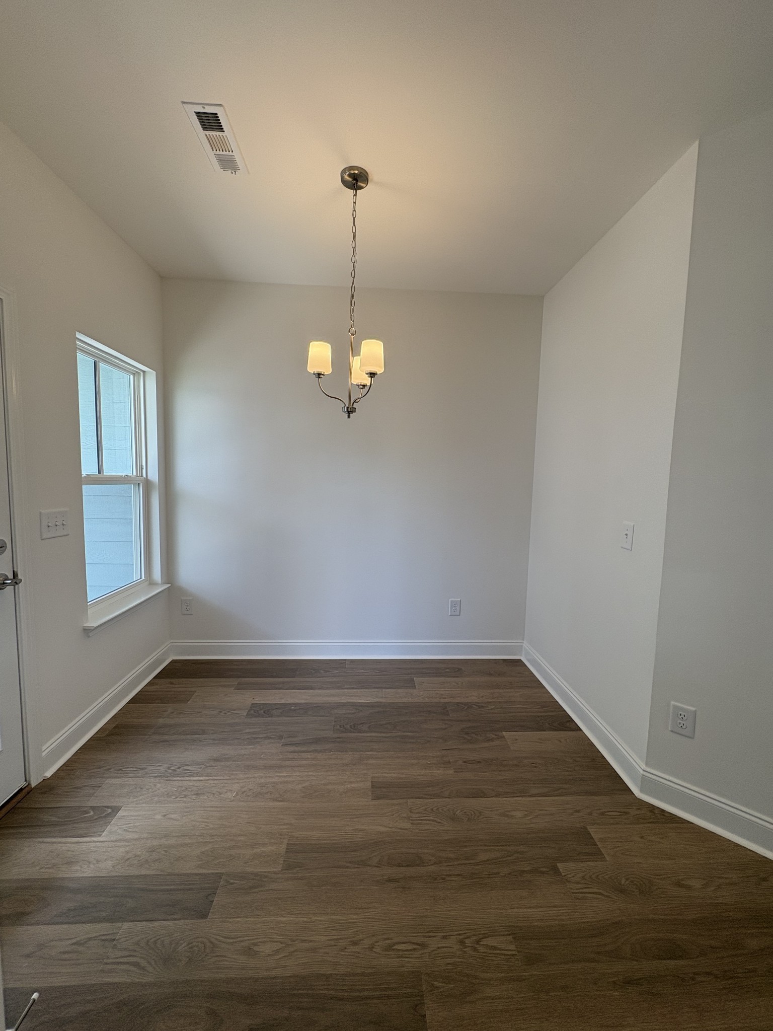 314 Savoy Loop Property Photo 11