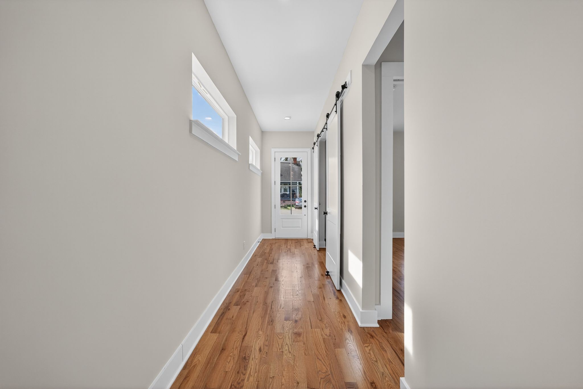1109 Parker St Property Photo 11
